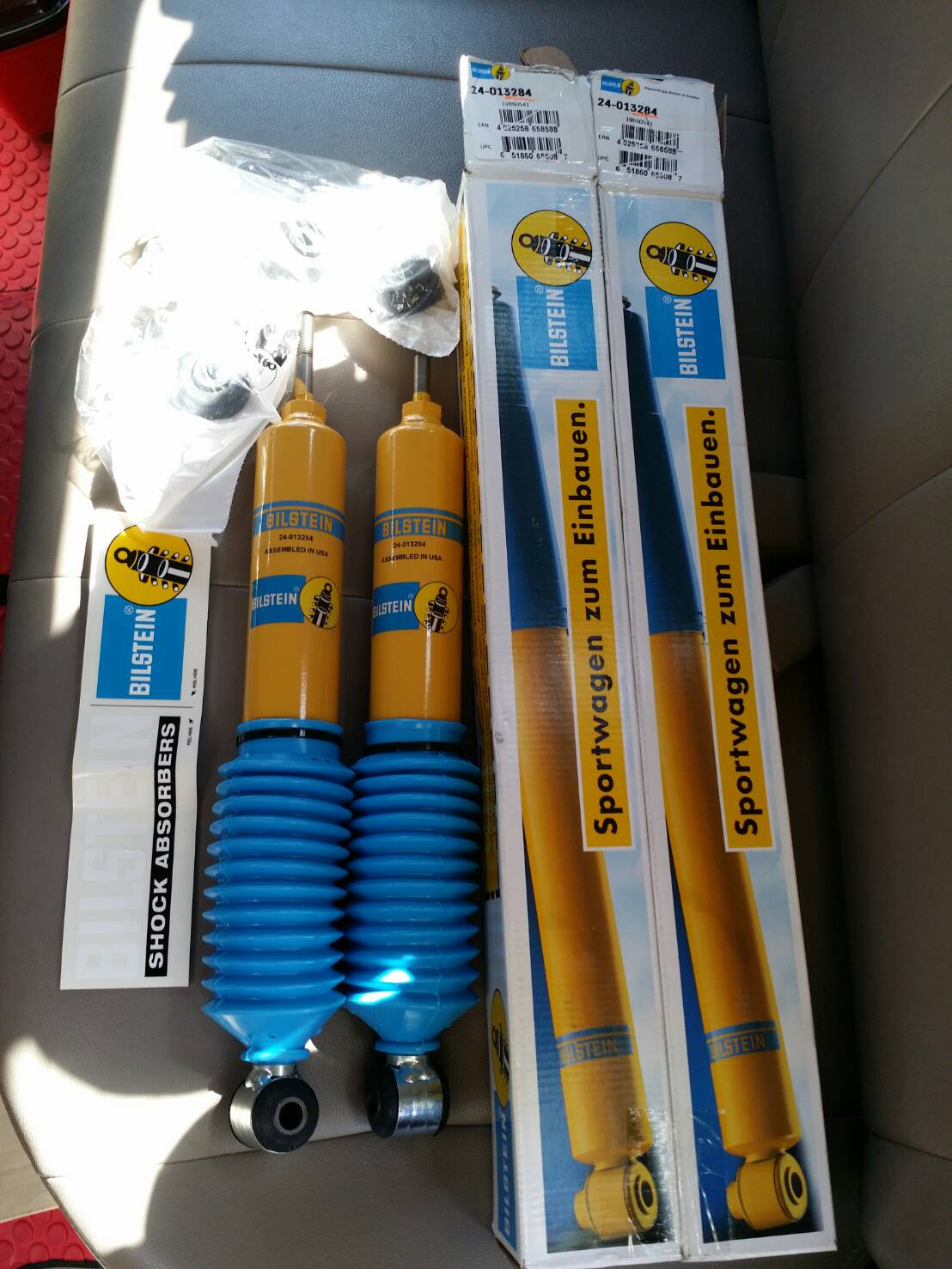 Bilstein 4600 (B6) กระบอกเหลือง USA
