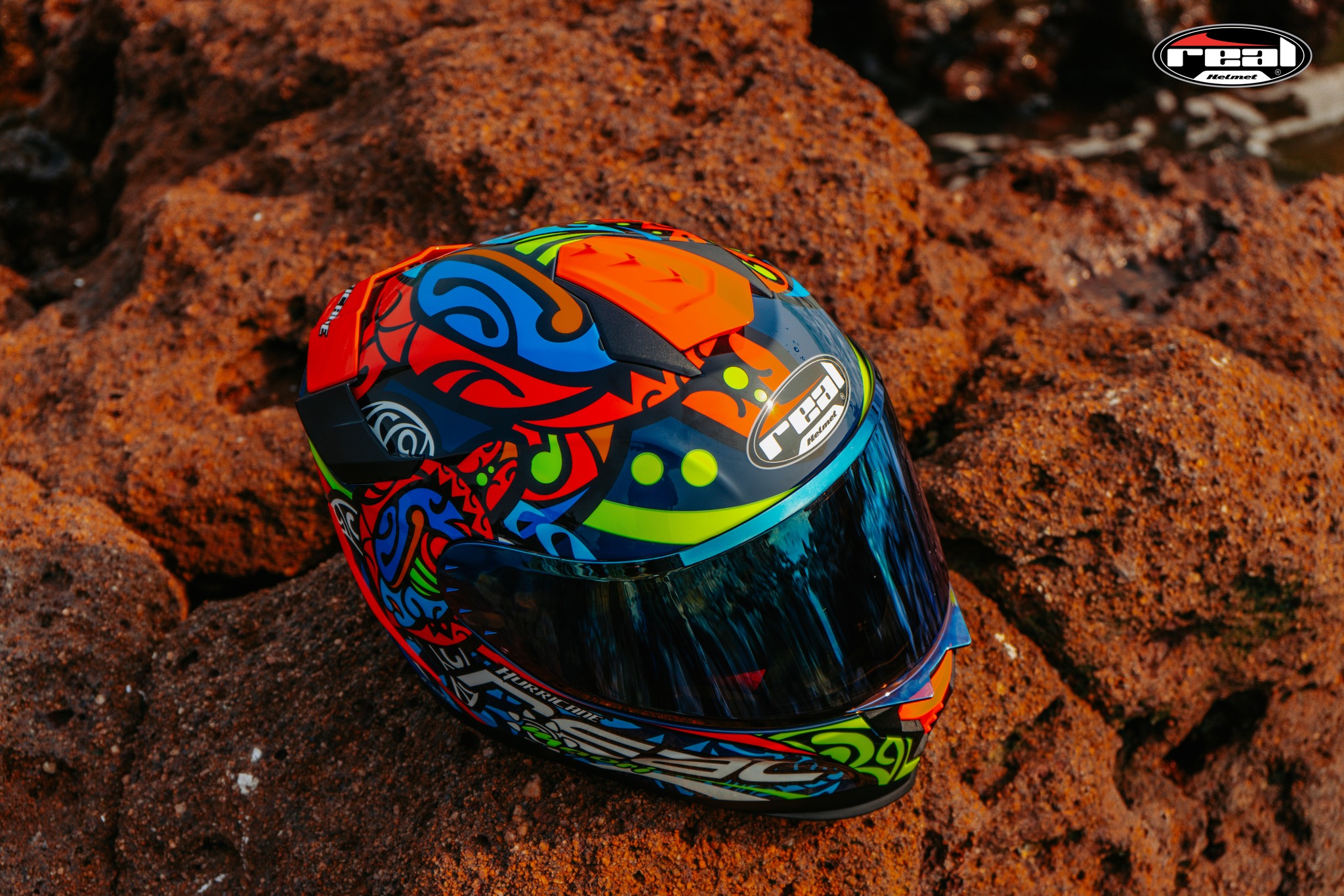 หมวกกันน็อคเต็มใบ หมวกกันน็อค Real Helmets รุ่น Hurricane Maori สีน้ำเงิน-แดง