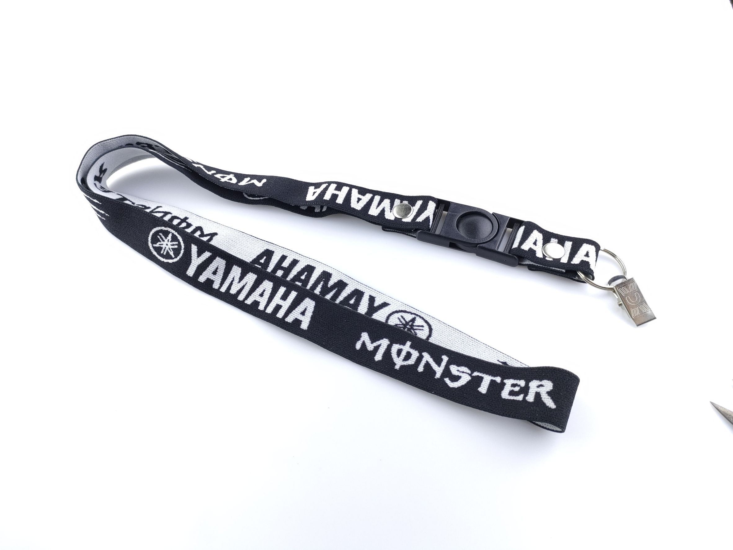 สายคล้องบัตร สายคล้องคอ สายคล้องกุญแจ สายคล้องโทรศัพท์ Yamaha (มีตัวปลดล็คปลายสาย)