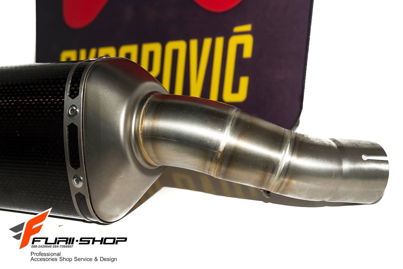 ท่อไอเสียมอเตอร์ไซค์ AKRAPOVIC CARBON SLIP-ON FOR YAMAHA R3