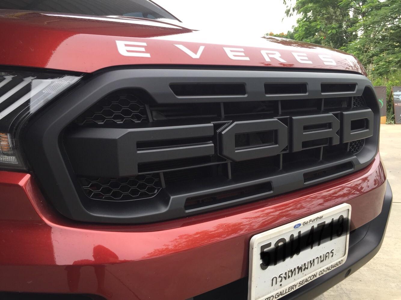 กระจังหน้า EVEREST 2015-2018 ทรง Raptor (ดำด้าน)