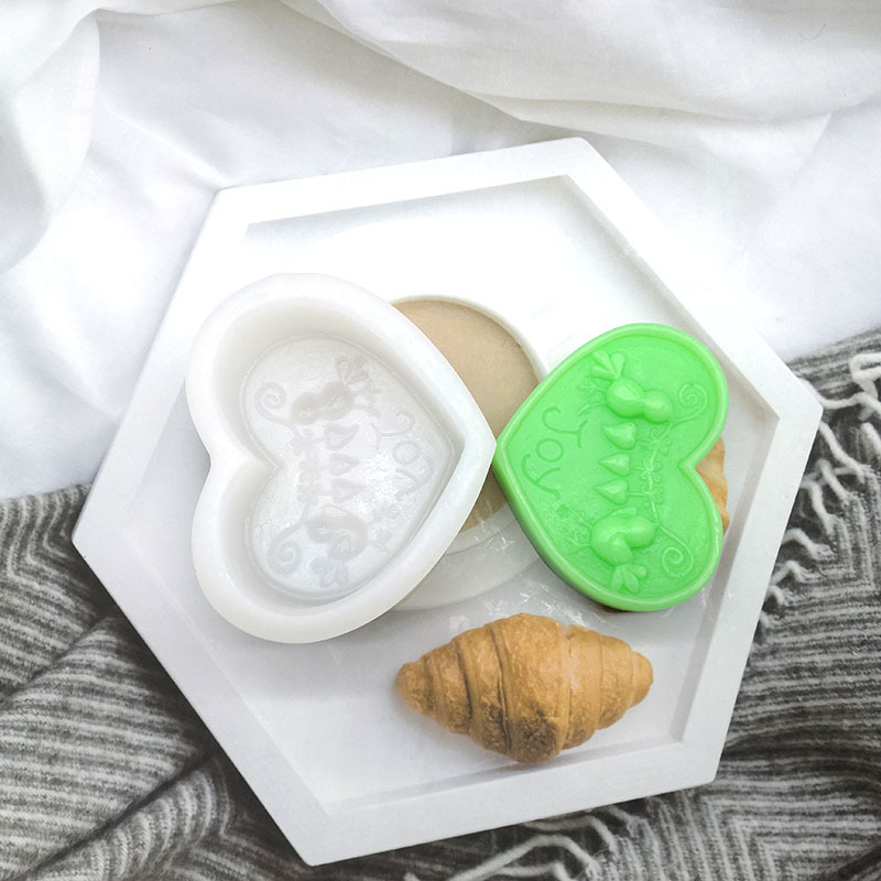 แม่พิมพ์ซิลิโคน หัวใจ ลายหน้ารัก เลือกแบบ