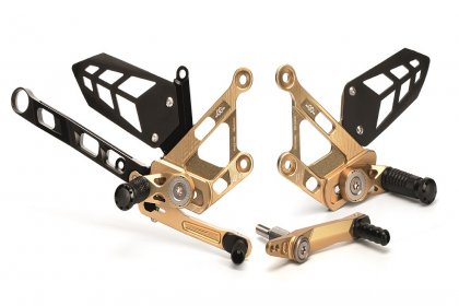 เกียร์โยง GILLES TOOLING MUE2 สีทอง FOR YAMAHA MT10