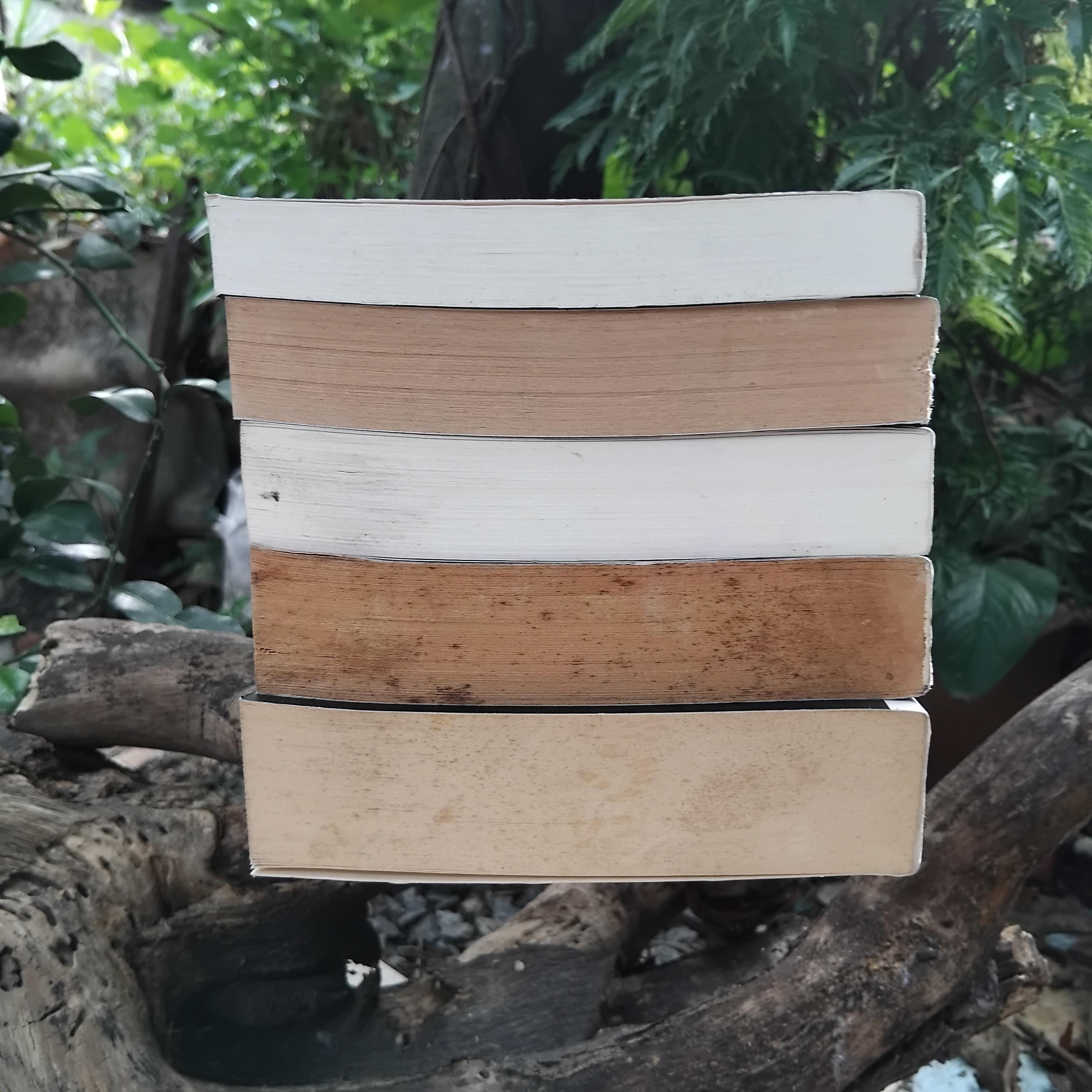 รวมนิยายแปลสะเทือนขวัญ เขย่าจิต สภาพสะสมทุกเล่มครับ