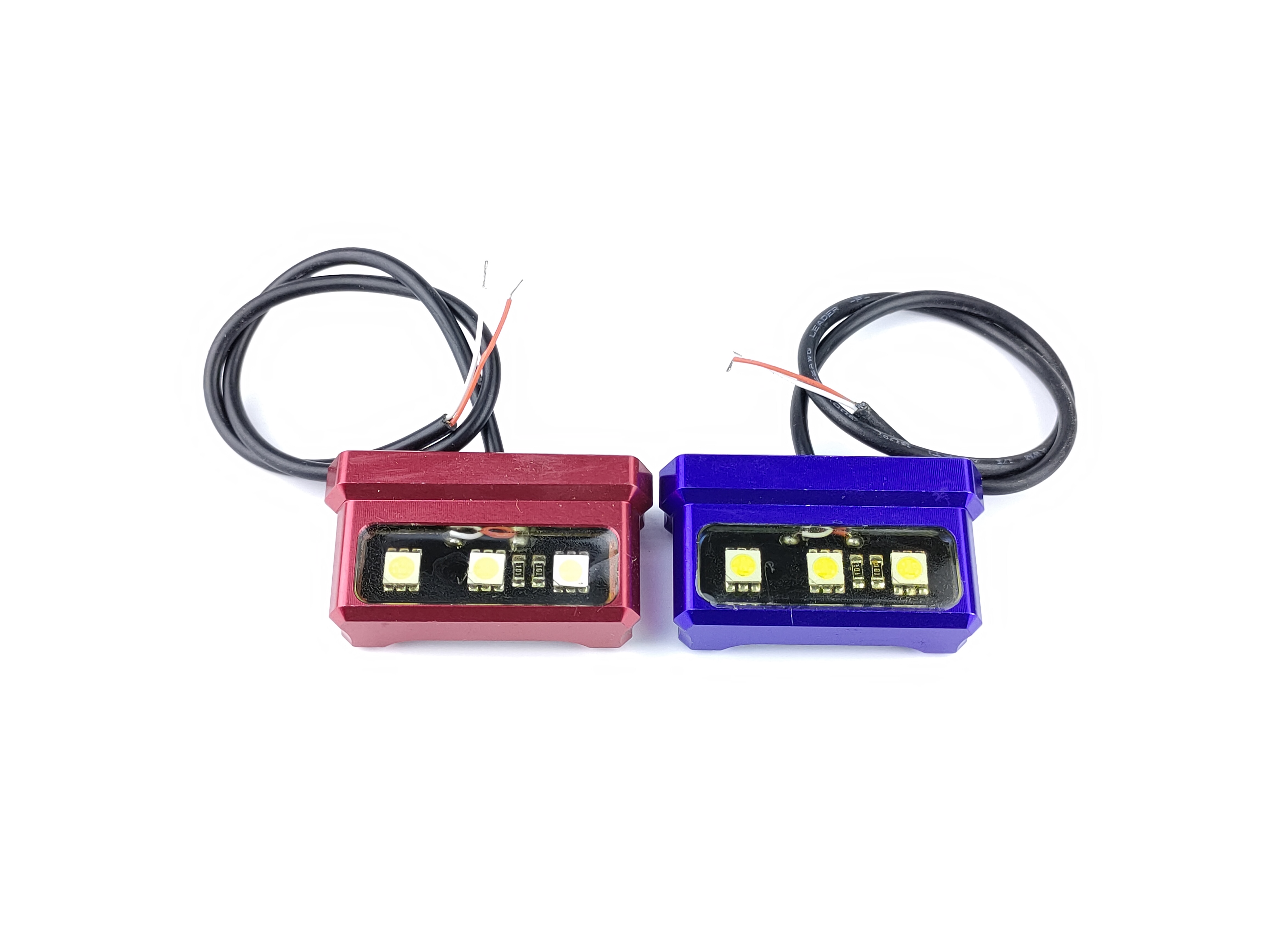 ไฟส่องป้ายทะเบียนมอเตอร์ไซค์ ไฟส่องป้ายทะเบียน LED ติดท้ายสั้นทุกรุ่น งานCNC คุณภาพสูงกันน้ำ