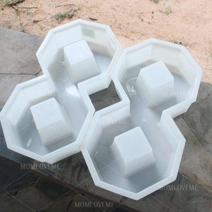 แม่พิมพ์บล็อคคอนกรีต ลาย8เหลี่ยม ขนาด 40x20x8 cm