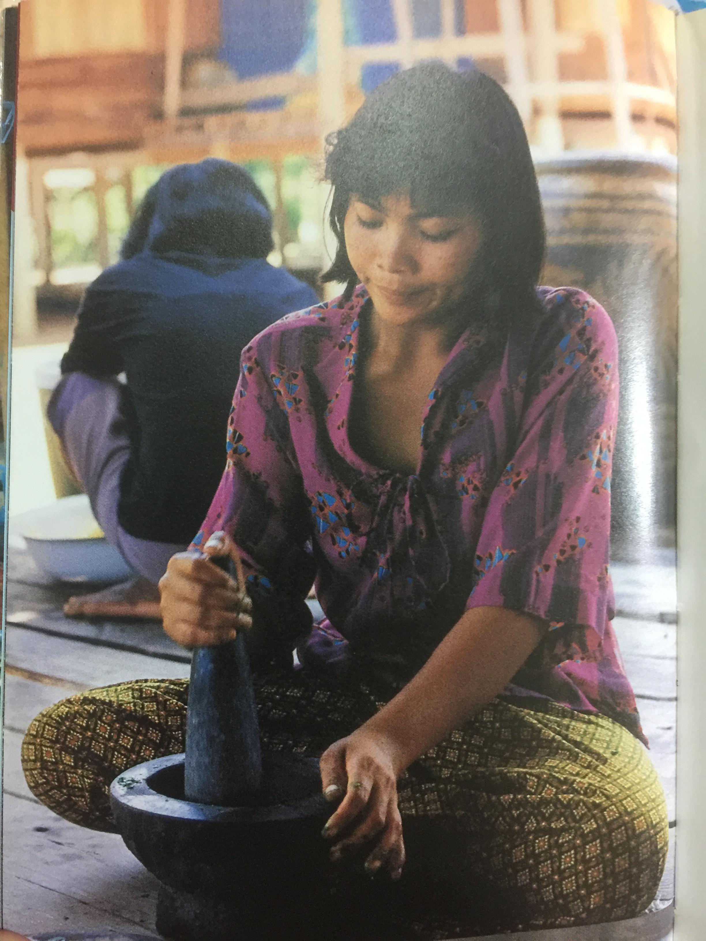 PLANTS FROM THE MARKETS OF THAILAND Edible and medicinal plants. Ornamental plants. Plants used for packaging ผู้เขียน Christine Jacquat 0 กก.