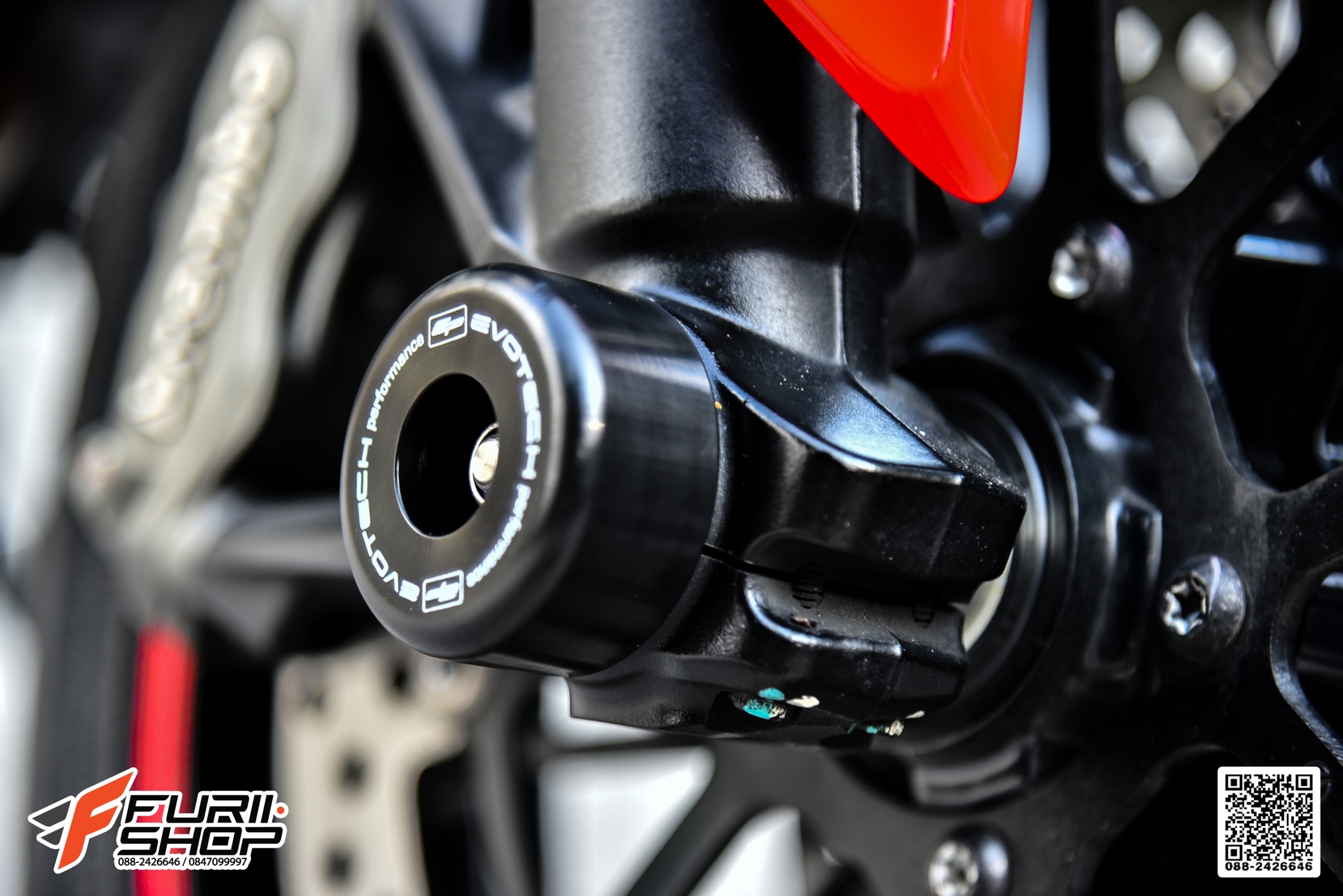 กันล้มล้อหน้า Evotech สำหรับ Ducati Hypermotara 821/939