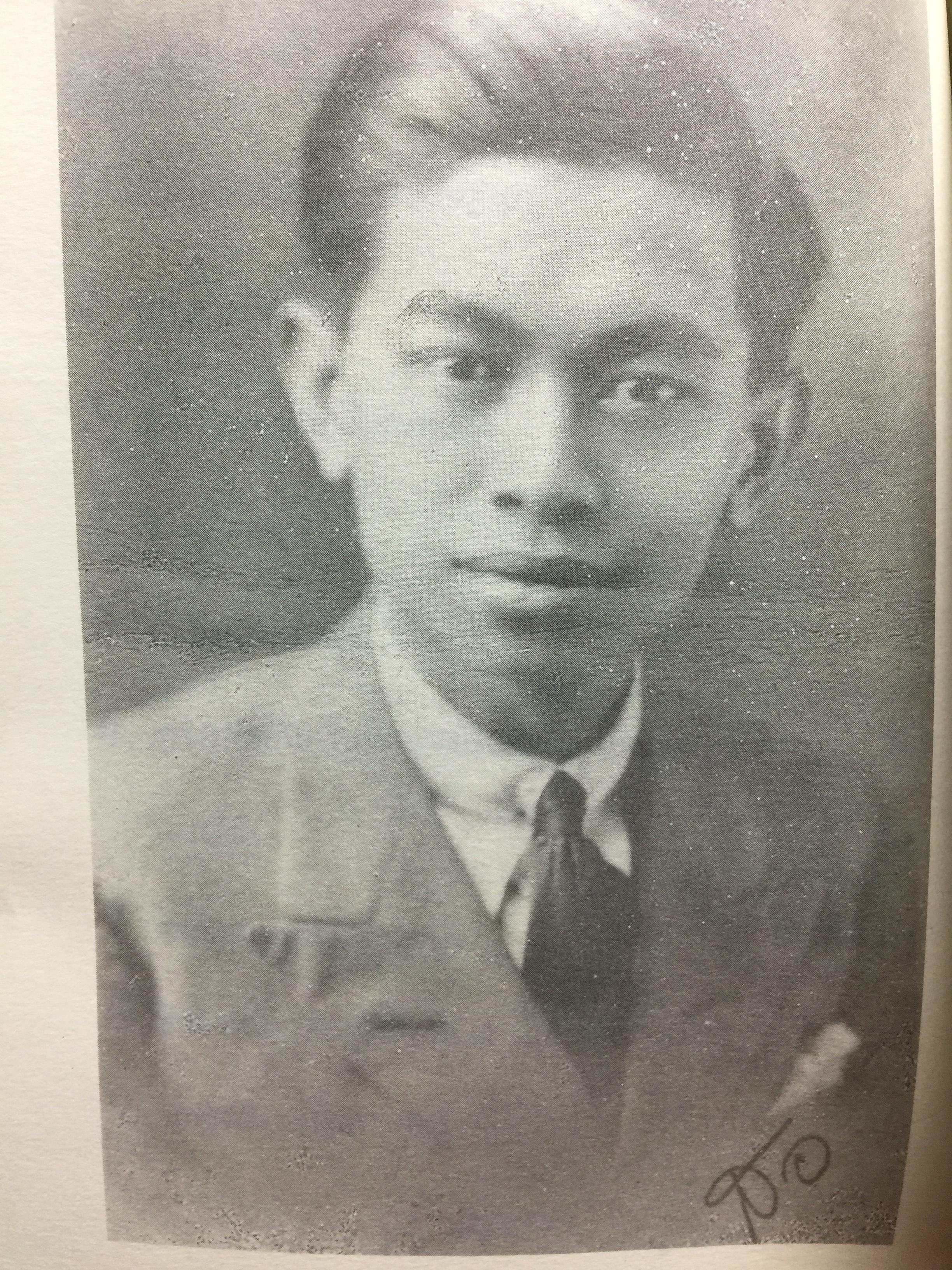 ลิขิตชีวิต สอ เสถบุตร. การต่อสู้และผลงานพจนานุกรม 0 กก.