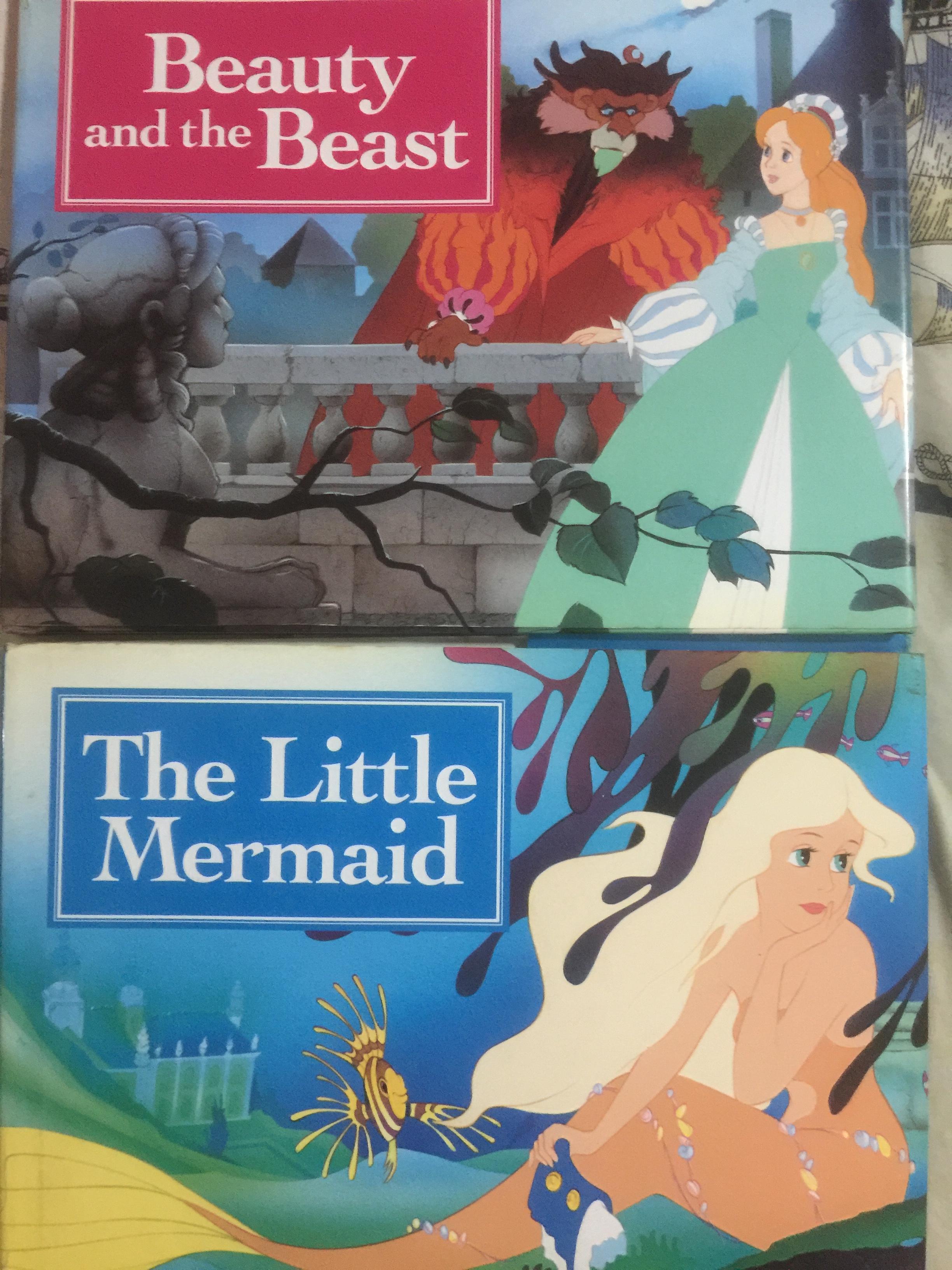 หนังสือการ์ตูนรวม 2 เล่ม The Little Mermaid และ Beauty and the Beast 0 กก.