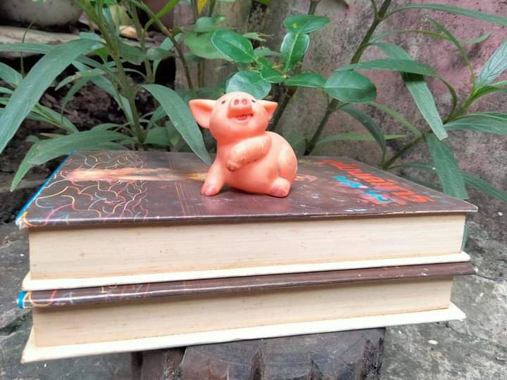 อุโมงค์มาร โดย จินตวีร์ วิวัธน์