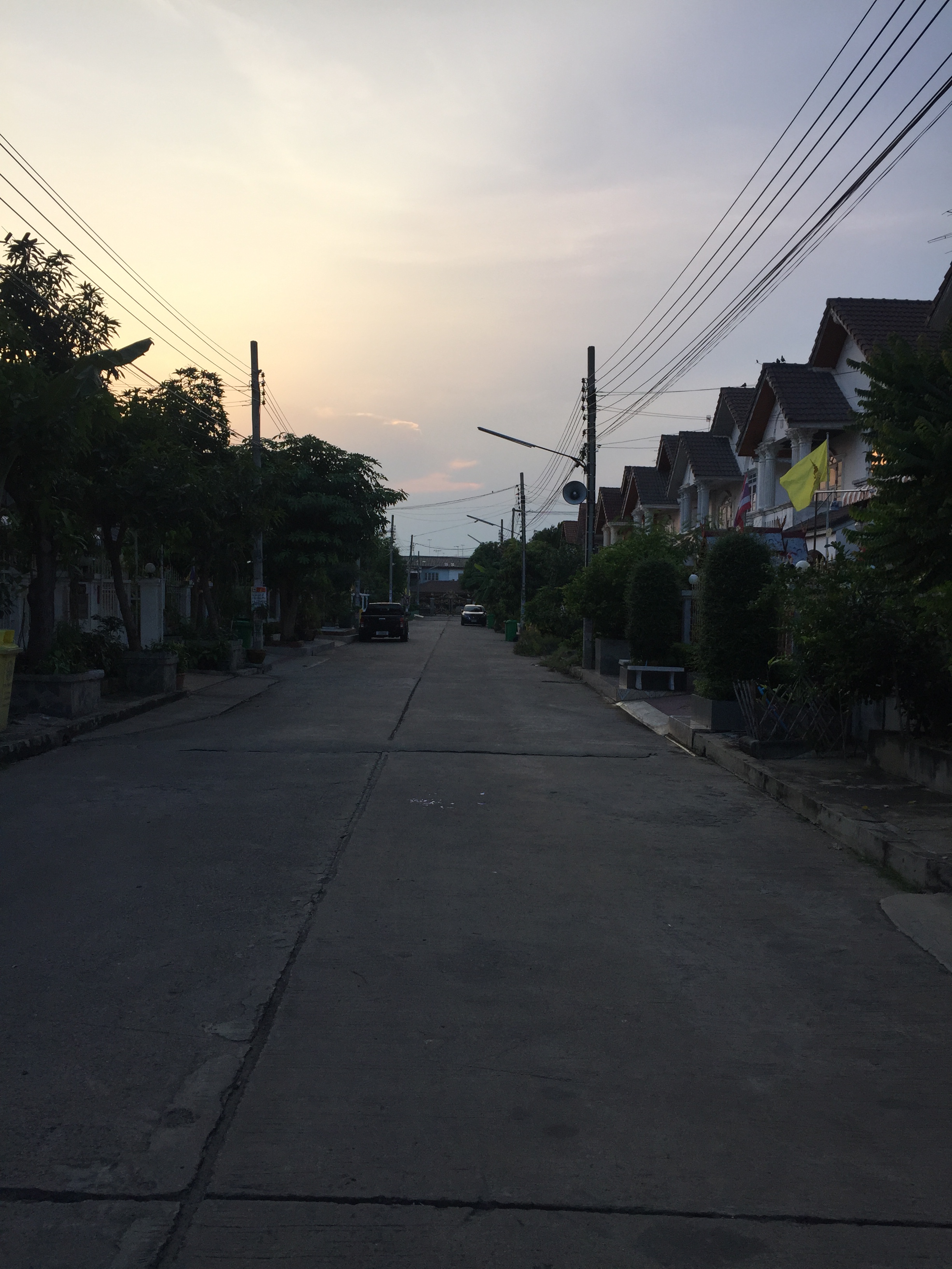 บ้านเดี่ยว 2ชั้น หมู่บ้านวิโรจน์วิลล์ เนื้อที่ 60ตร.ว. 4ห้องนอน 2ห้องน้ำ ถนนกาญจนาภิเษก แยกซอยบ้านกล้วย-ไทรน้อย เข้าออกถนนกาญจนาภิเษกเพียง1 กม.ใกล้รถไฟฟ้าสายสีม่วง