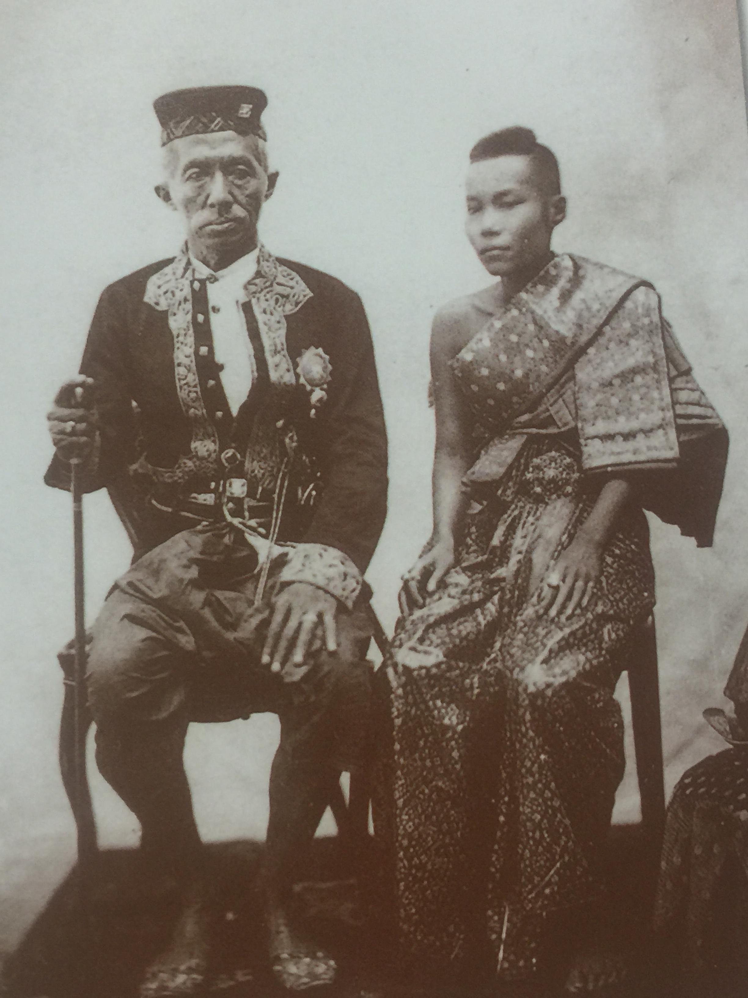 ความภาคภูมิใจ กุลสตรีวังหลัง-วัฒนาวิทยาลัย. เป็นหนังสือครบรอบ 130 ปี กุลสตรีวังหลัง-วัฒนาวิทยาลัย 13 พฤษภาคม 2004 0 กก.