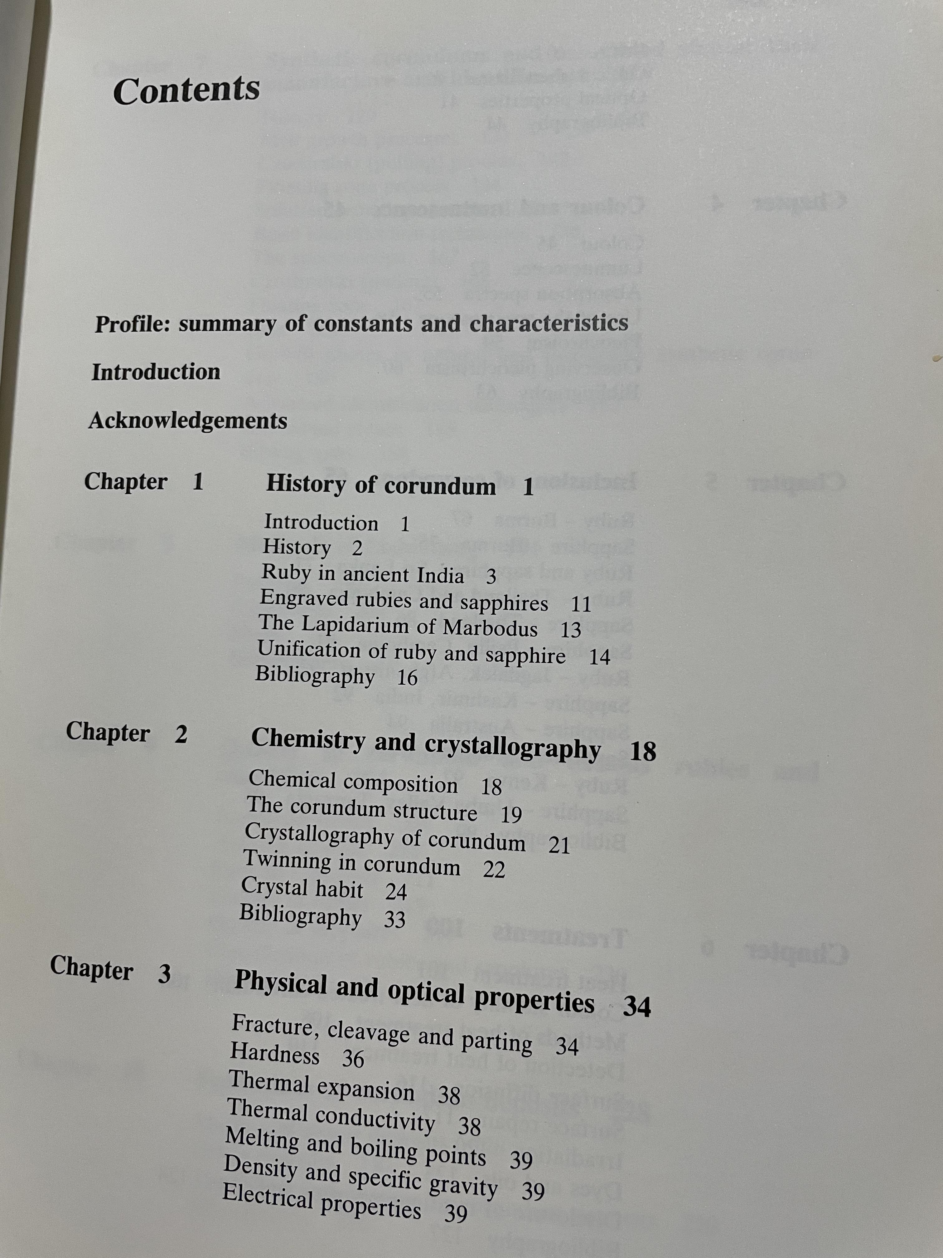 CORUNDUM ผู้เขียน RICHARD W.HUGHES 0 กก.