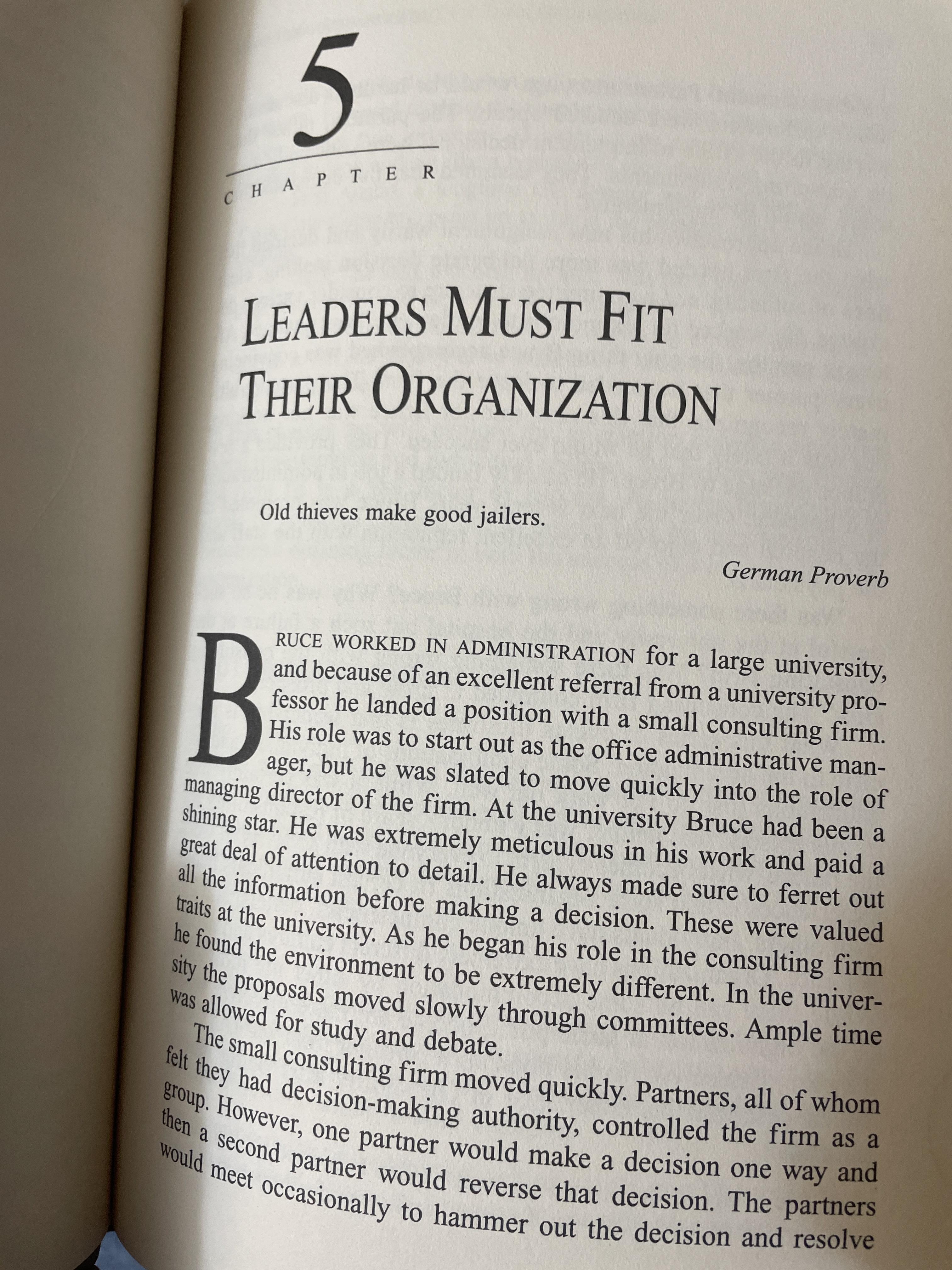 THE EXTRAORDiRY LEADER TURNING GOOD MANAGERS. INTO GREAT LEADERS. ผู้เขียน John H.Zenger & Joseph Folkman 3 กก.