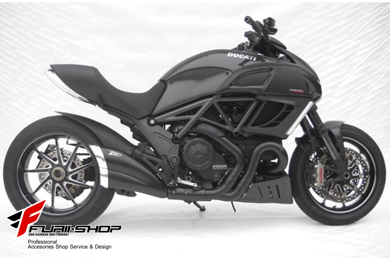 ท่อมอเตอร์ไซค์ ZARD BLACK SLIP-ON FOR DUCATI DIAVE
