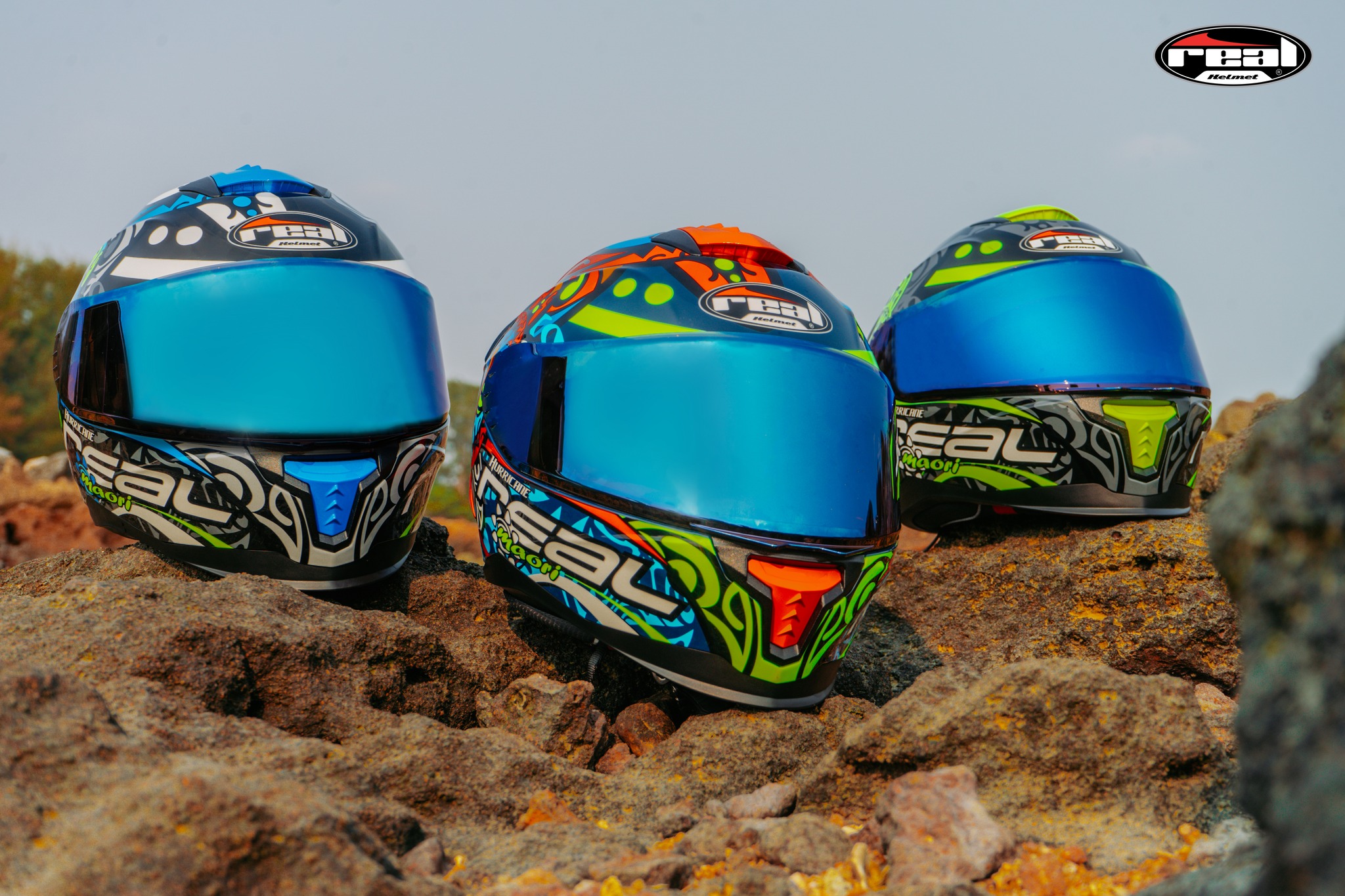 หมวกกันน็อคเต็มใบ หมวกกันน็อค Real Helmets รุ่น Hurricane Maori สีดำ-น้ำเงิน