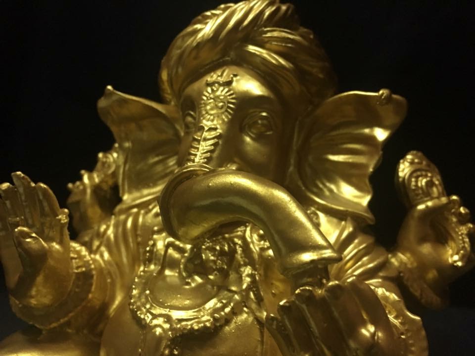 พระพิฆเนศ ปางประทานพร โพกผ้า เหมาะกับค้าขาย องค์สีทอง