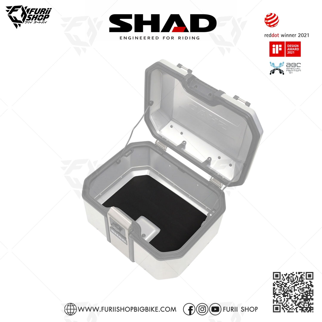 กล่องหลัง SHAD TR48 Silver ขนาด 48 ลิตร (สามารถเก็บหมวกกันน็อคได้ 1 ใบ)