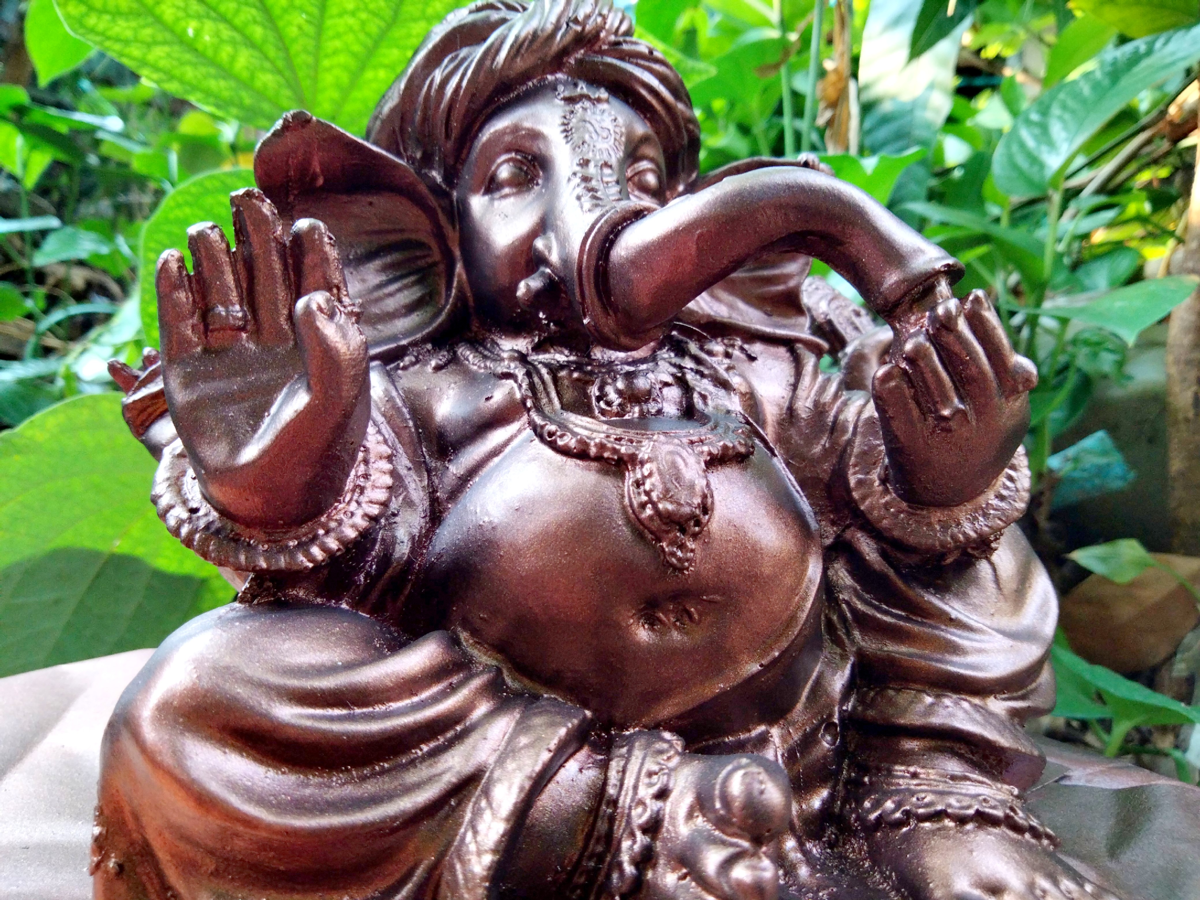 พระพิฆเนศ ปางโพกผ้า ค้าขายรุ่งเรือง โทนสีน้ำตาลเกรงขาม