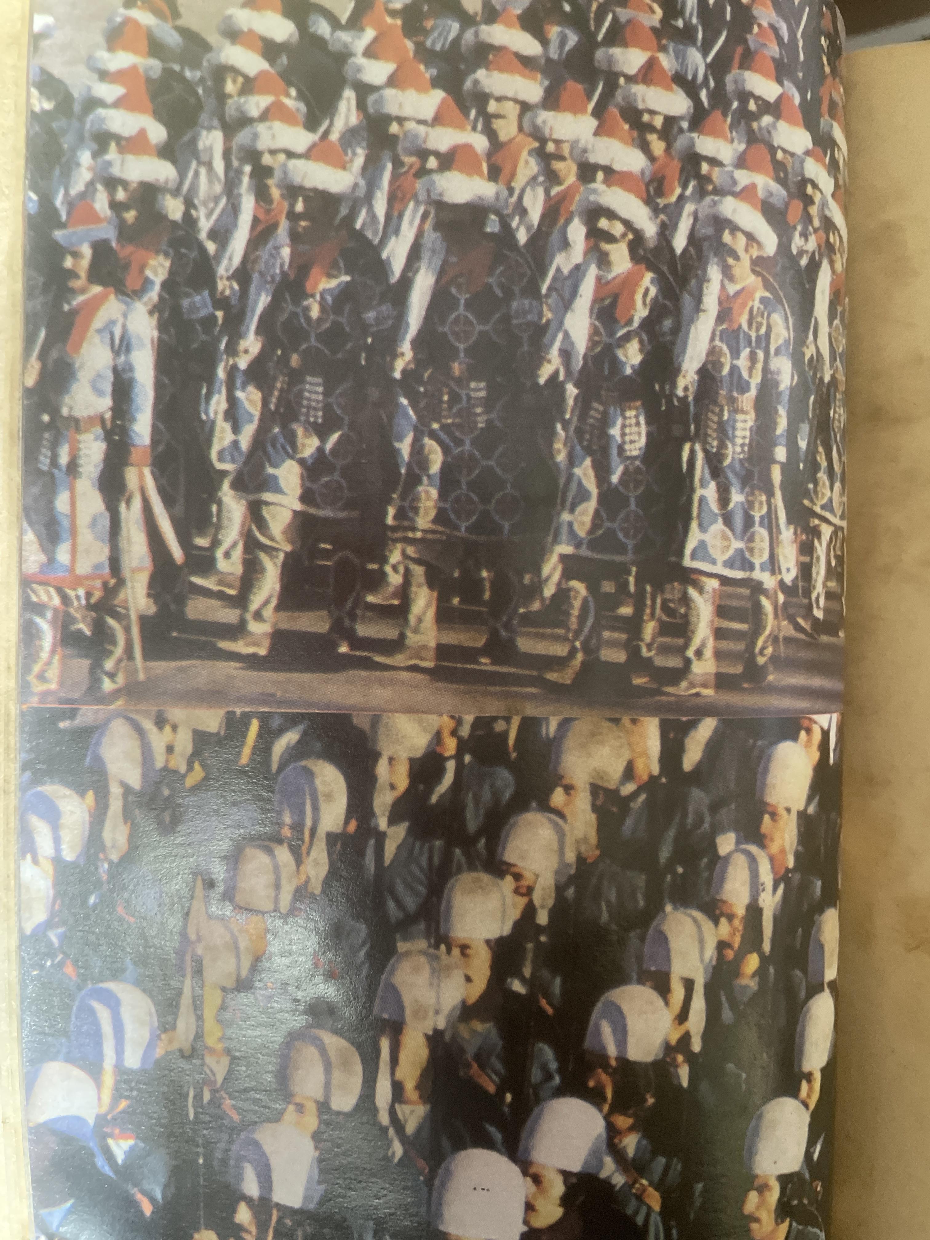 ชาห์ แห่งอิหร่าน กษัตริย์ 9 ชัวิต 700 กรัม