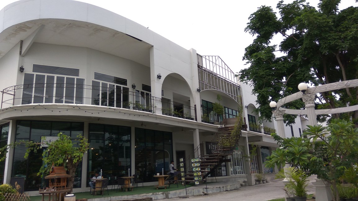 0295 สำนักงานให้เช่า 40-180 ตรม. Panini Plaza ติดถ. ลาดกระบัง ใกล้สนามบินสุวรรณภูมิ