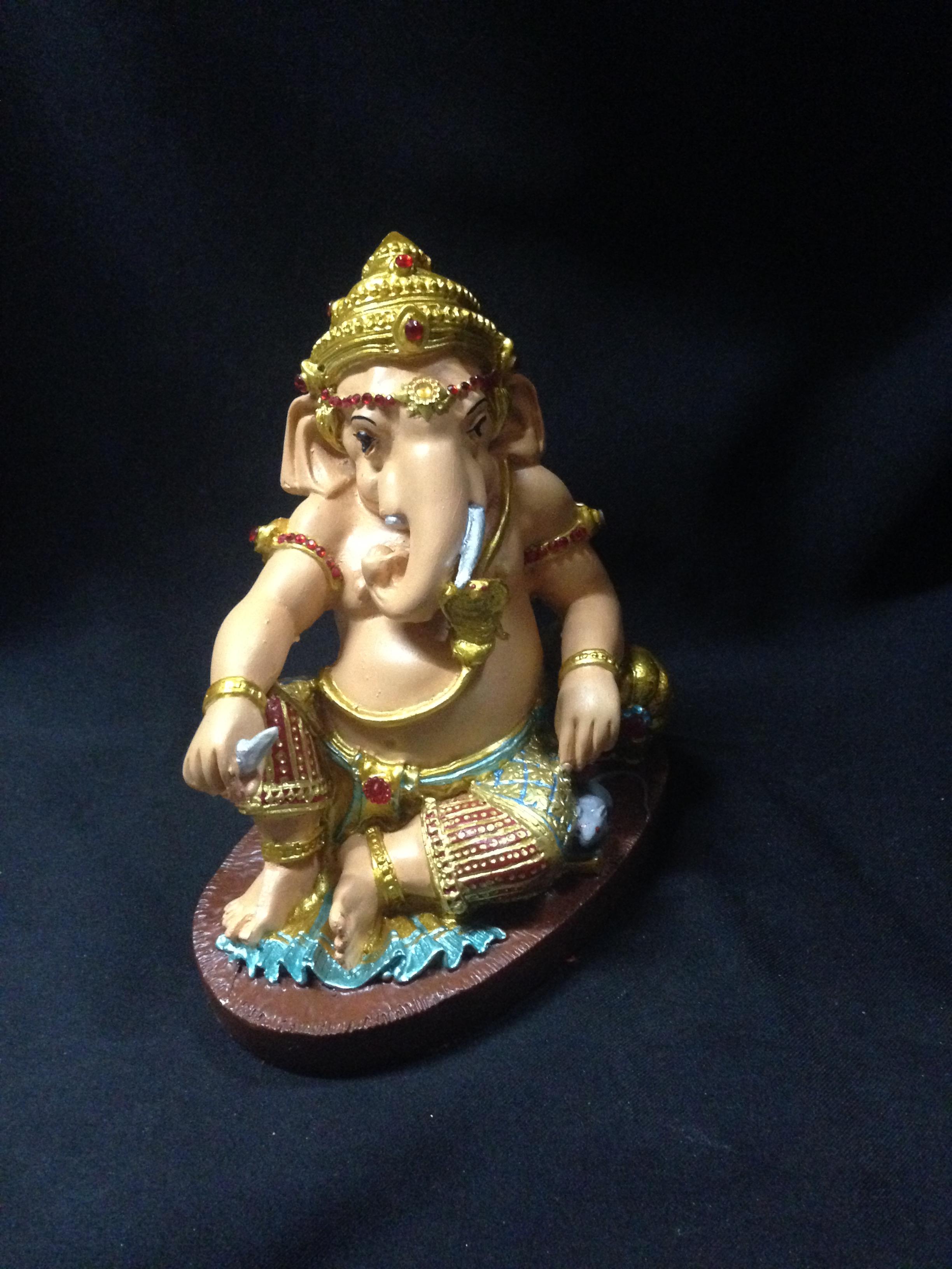 พระพิฆเนศปางเสวยสุข นอนเอกเขนก 2กร