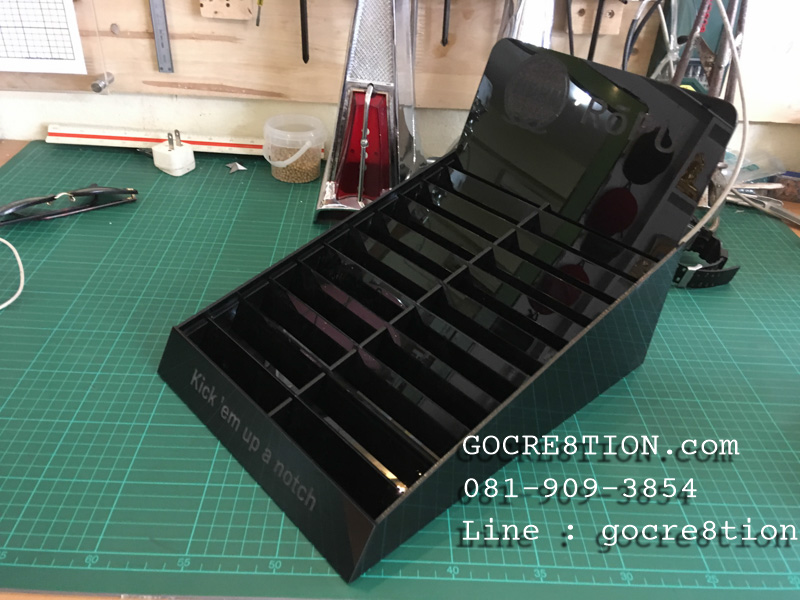 งาน อะคริลิค by GOCRE8TION.com