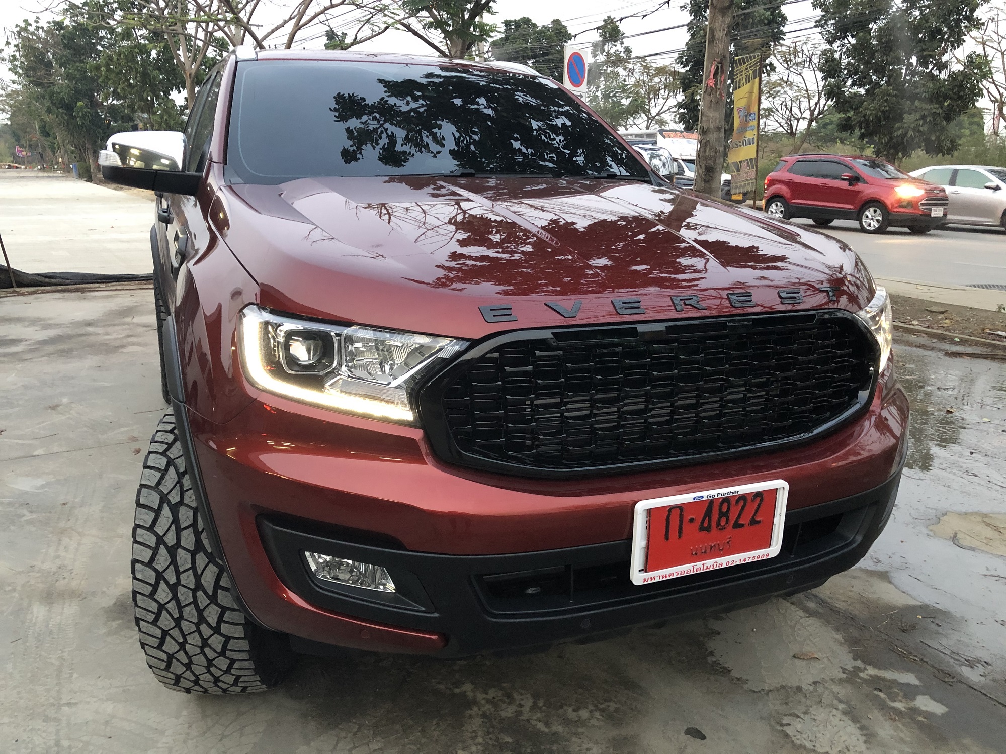 กระจังหน้า Foro Everest2.0 2019-2021 สีดำเงา