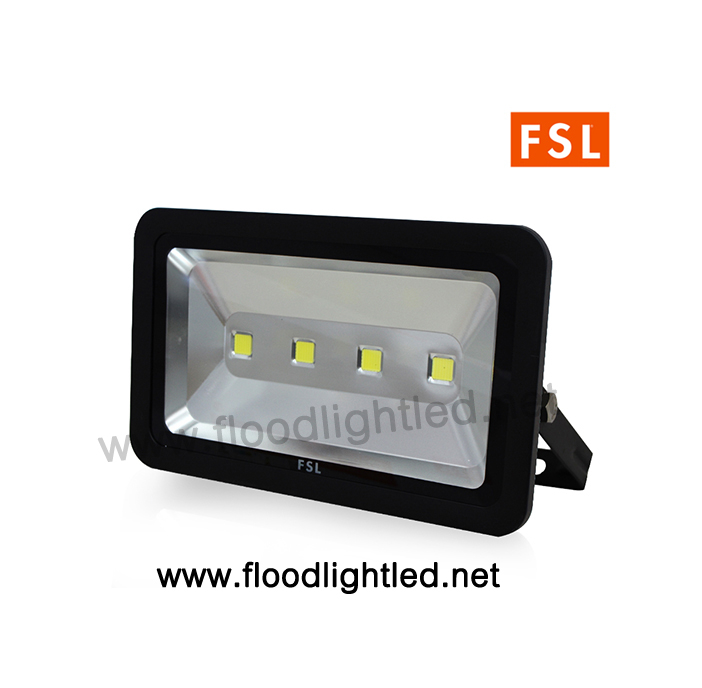 โคมไฟสปอร์ตไลท์ LED Floodlight 200w FSL (แสงส้ม)