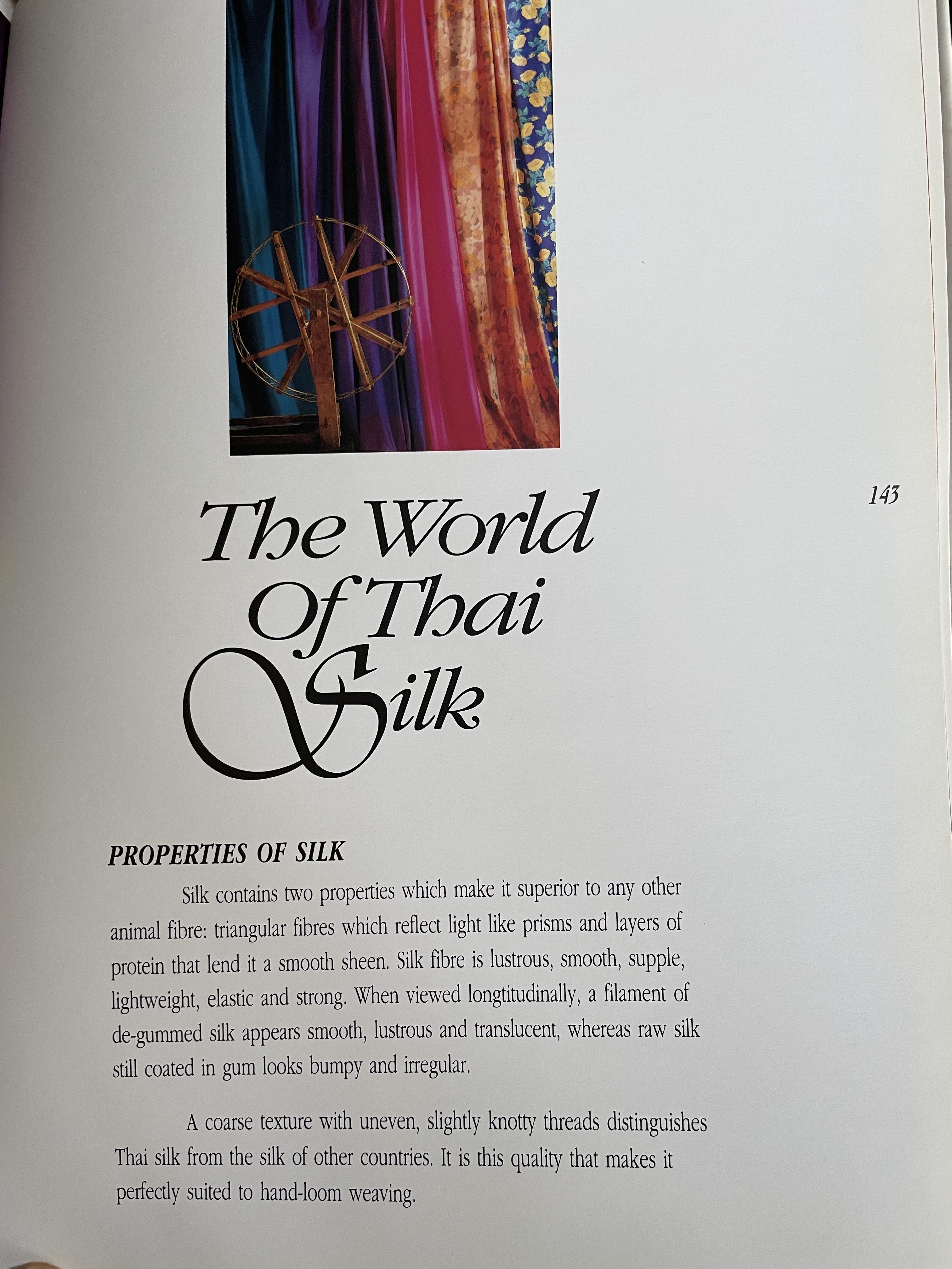 THAI. SILK. ผู้เขียน. JENNIFER SHARPLES. 6 กก.