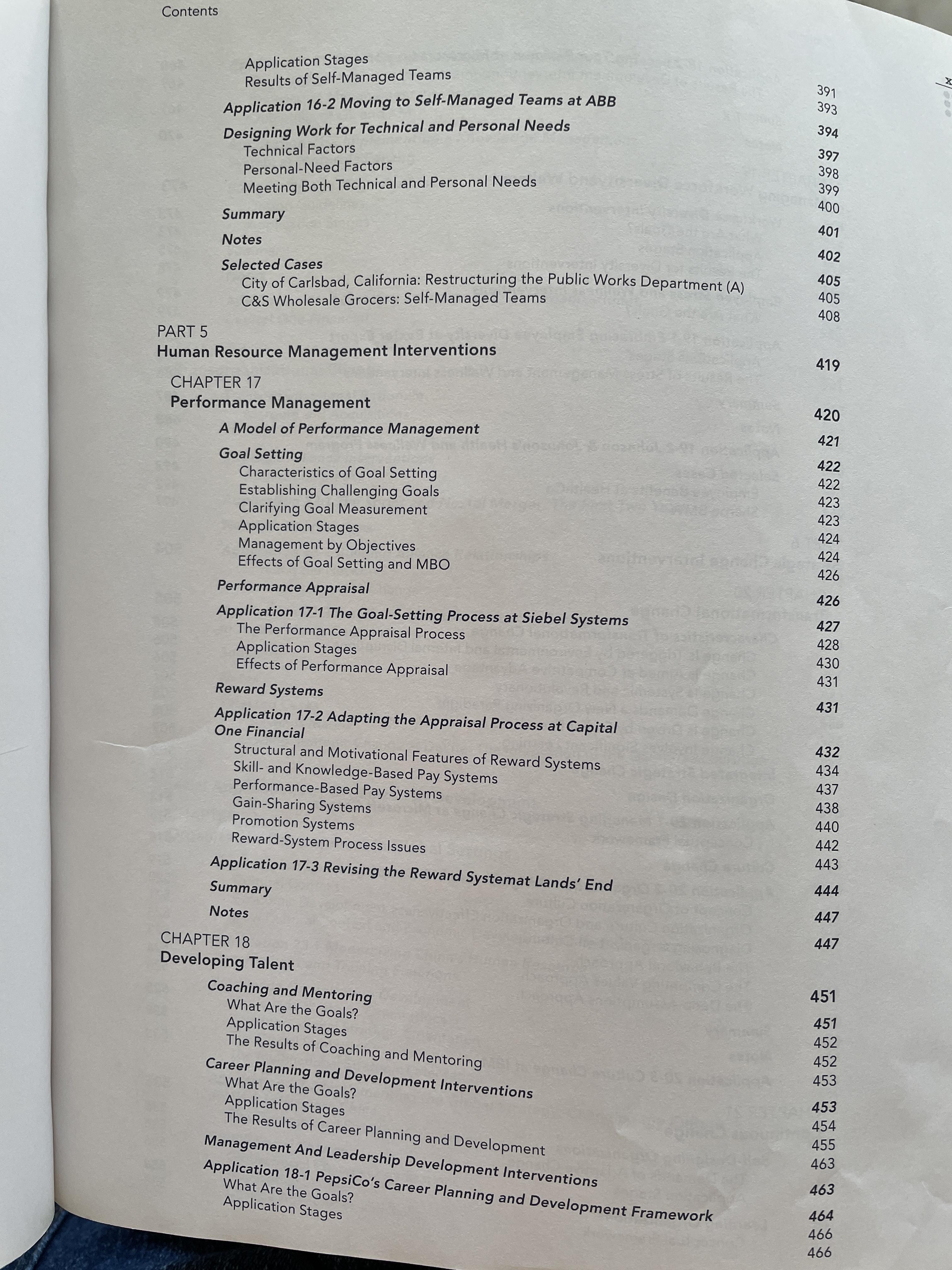 Organization Development & Change 5,500 กรัม