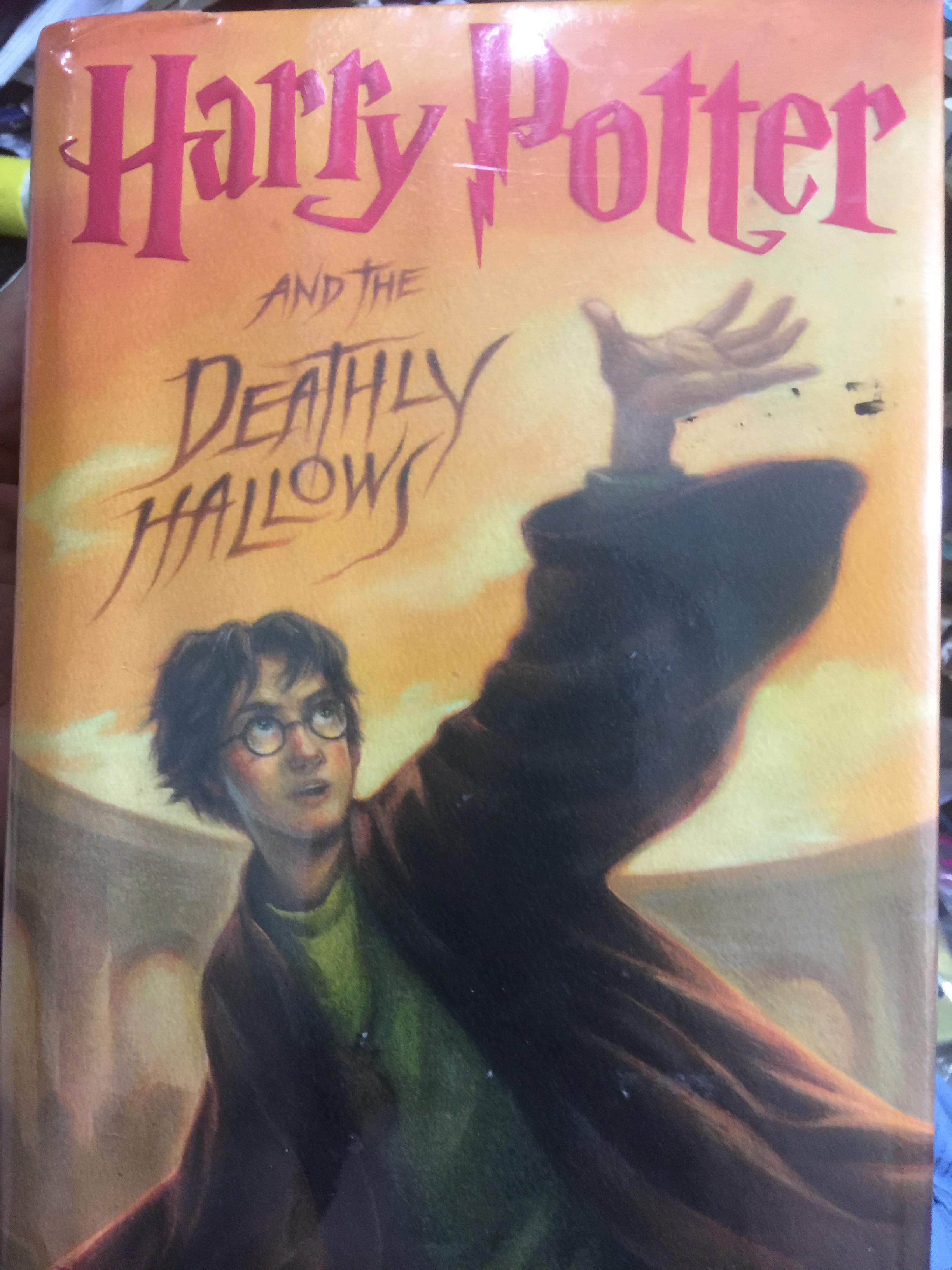 HARRY POTTER and the Deathly HALLOWS. ผู้เขียน J.K.ROWLING 0 กก.