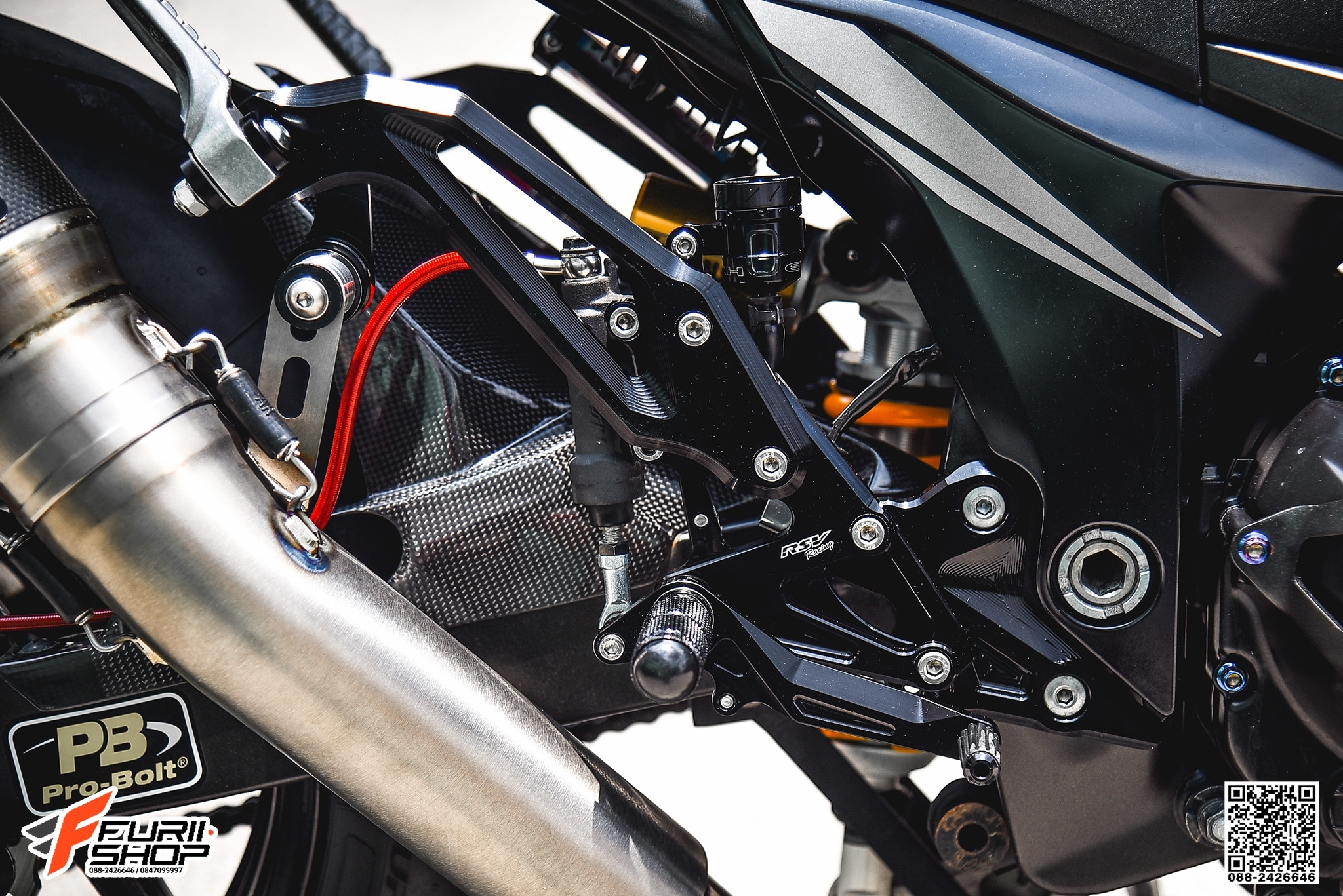 เกียร์โยง RSV สีดำ FOR KAWASAKI Z800