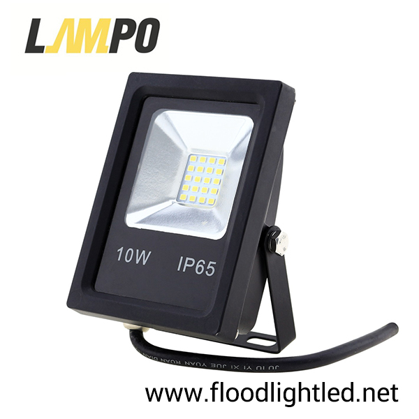 สปอร์ตไลท์ LED 10w รุ่นFIT ยี่ห้อLAMPO (แสงส้ม)