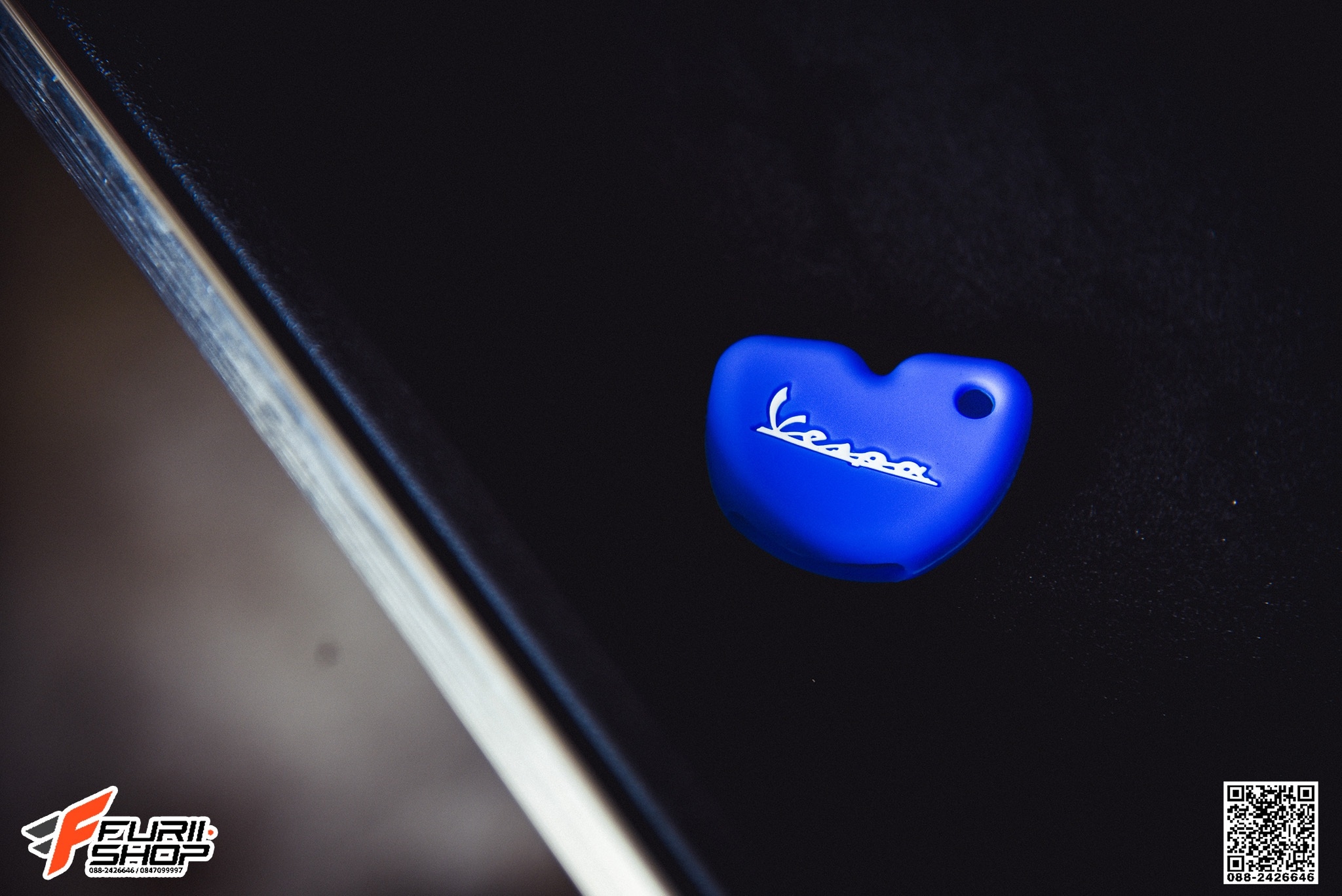 ซิลิโคนหุ้มกุญแจ VESPA V2 สีน้ำเงิน FOR Z900/Z800