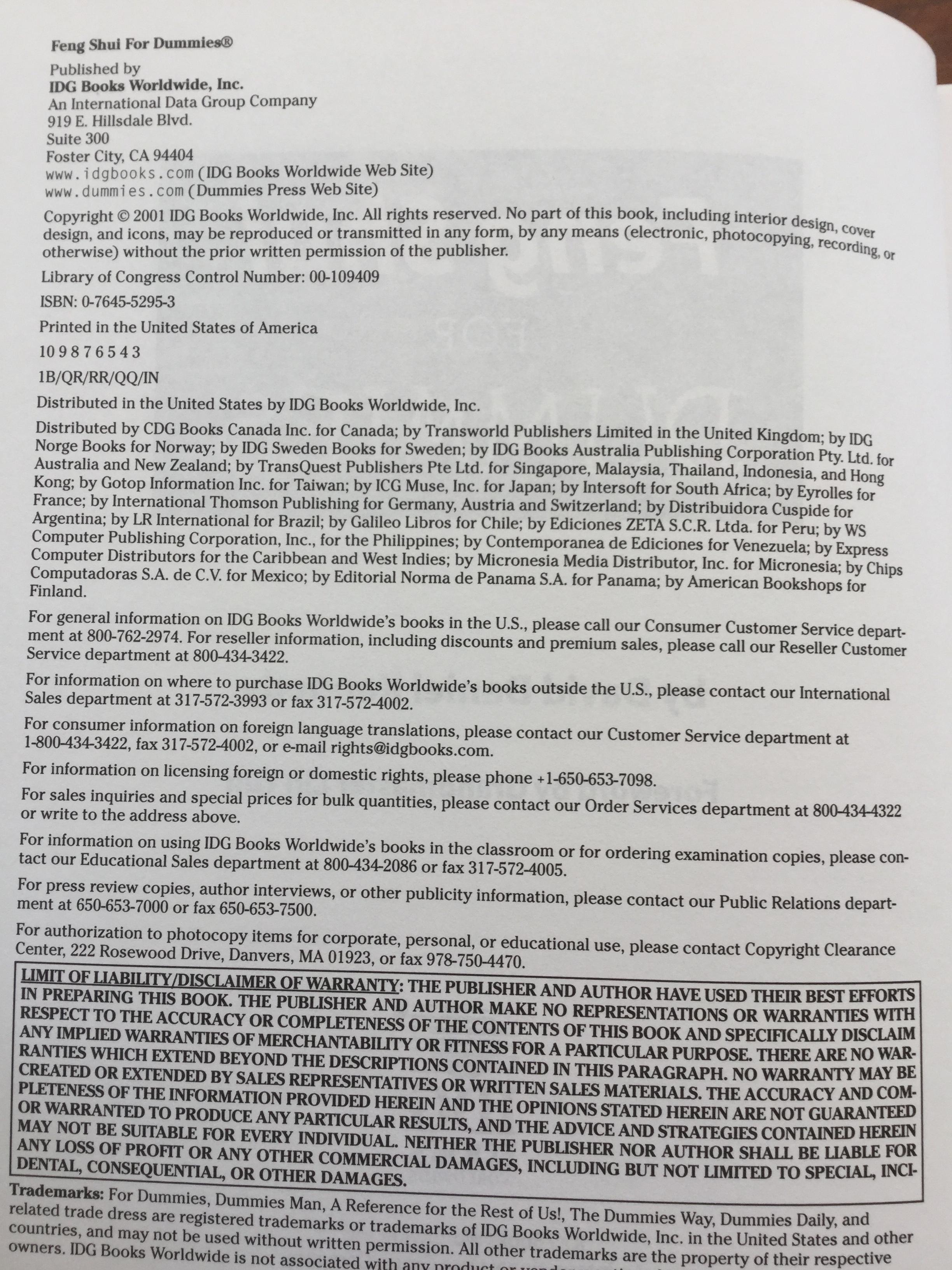 Feng Shui for Dummies. If You've ever wanted to know anything about Feng Shui this is the book to read. ผู้เขียน David Daniel Kennedy 0 กก.