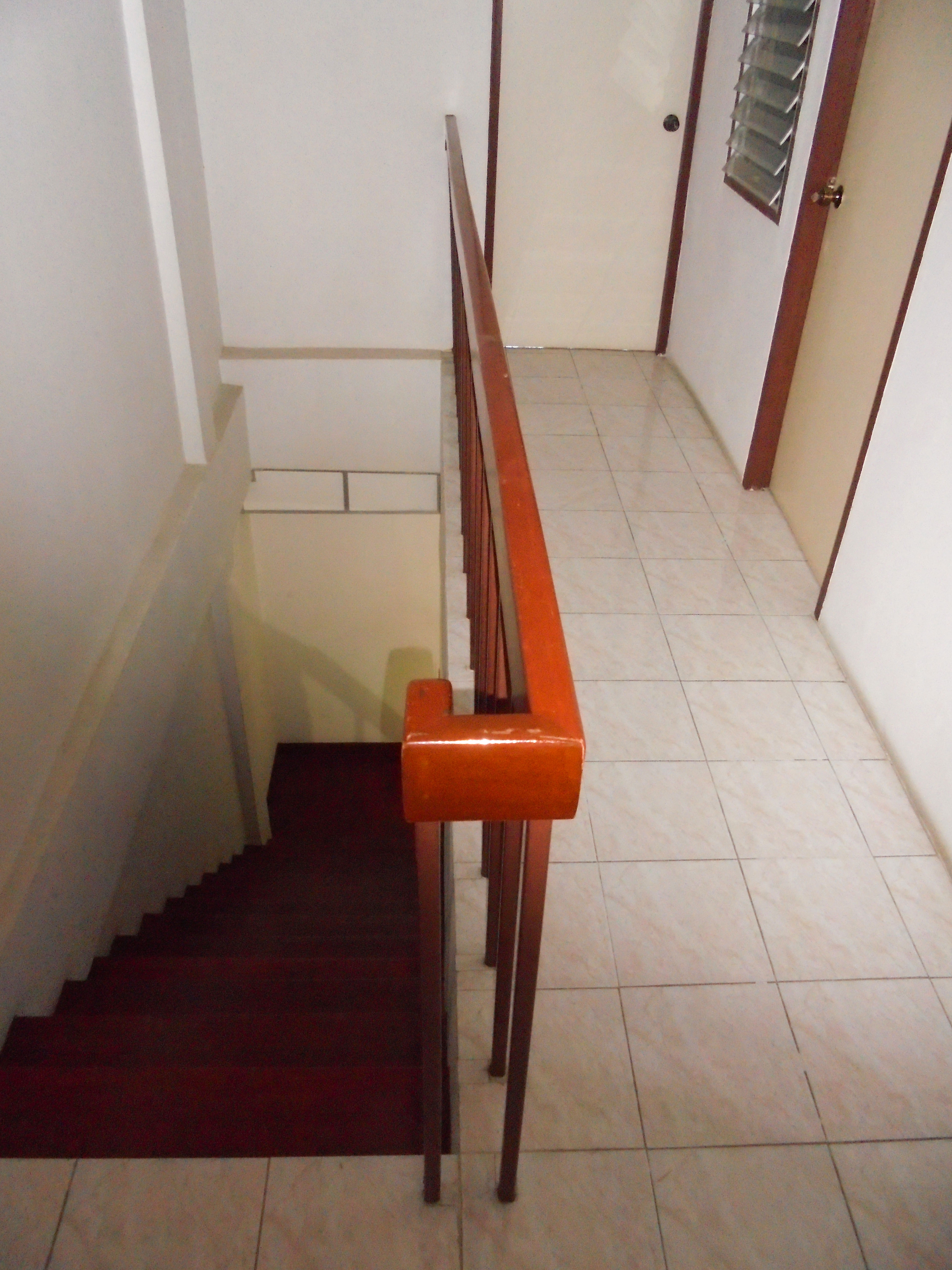 หมู่บ้านบางใหญ่ซิตี้ (ชมผกา) ทาวน์เฮ้าส์ 17ตร.ว. 3 ห้องนอน 2 ห้องน้ำ ถนนกาญจนาภิเษก ตรงข้ามเซนทรัลเวสเกต เดินทางสะดวกติดถนนใหญ่และรถไฟฟ้าสายสีม่วงสถานี ตลาดบางใหญ่