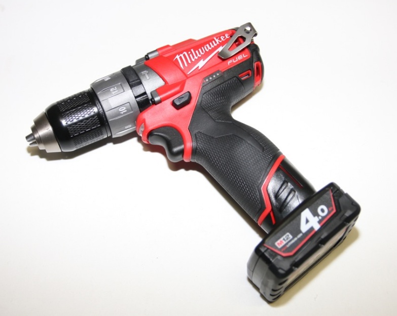 สว่านกระแทกไร้สาย 12V CPD-402C MILWAUKEE
