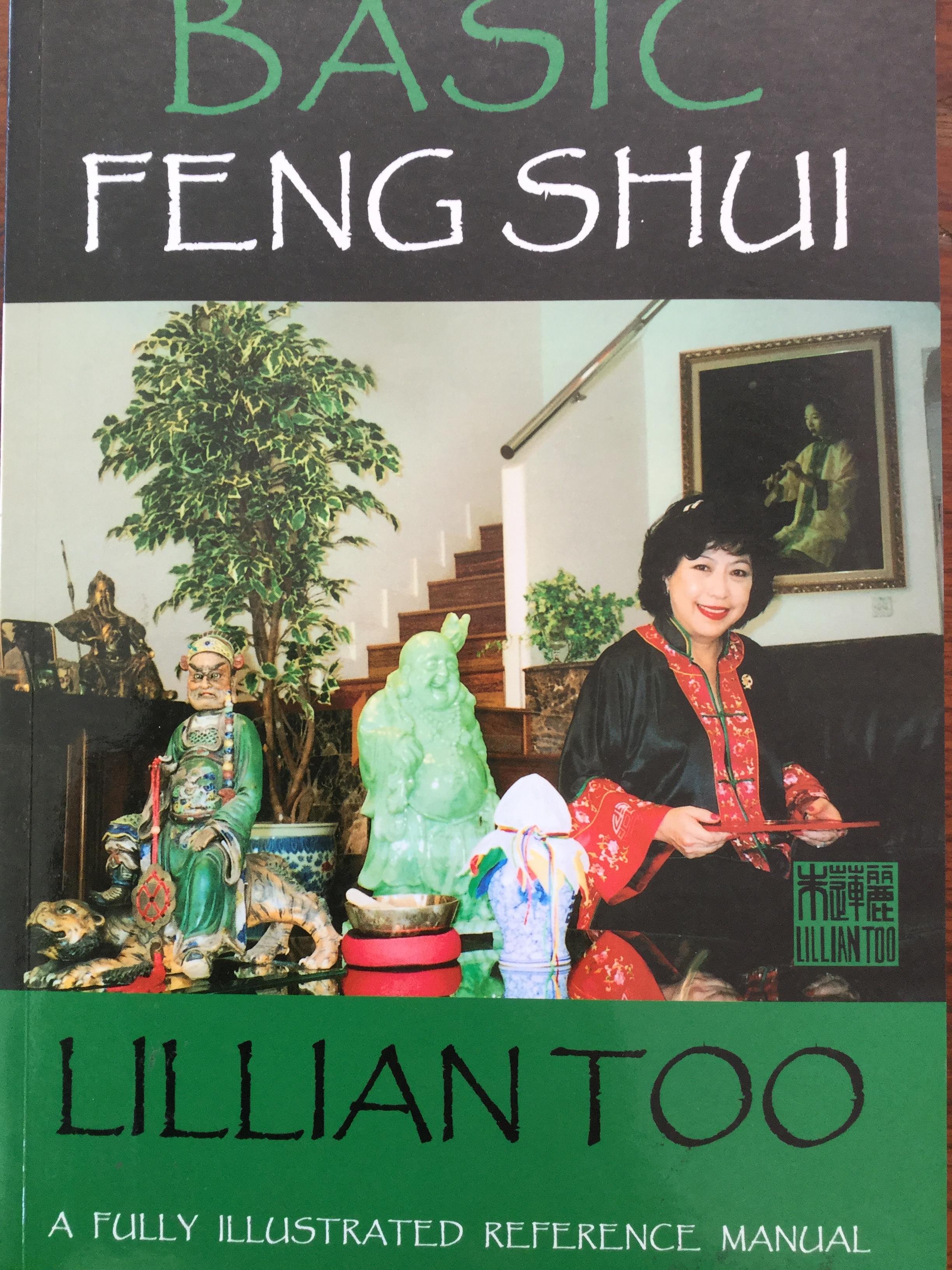 BASIC FENG SHUI. A Fully Illustrated Reference Manual. ผู้เขียน Lillian Too 0 กก.