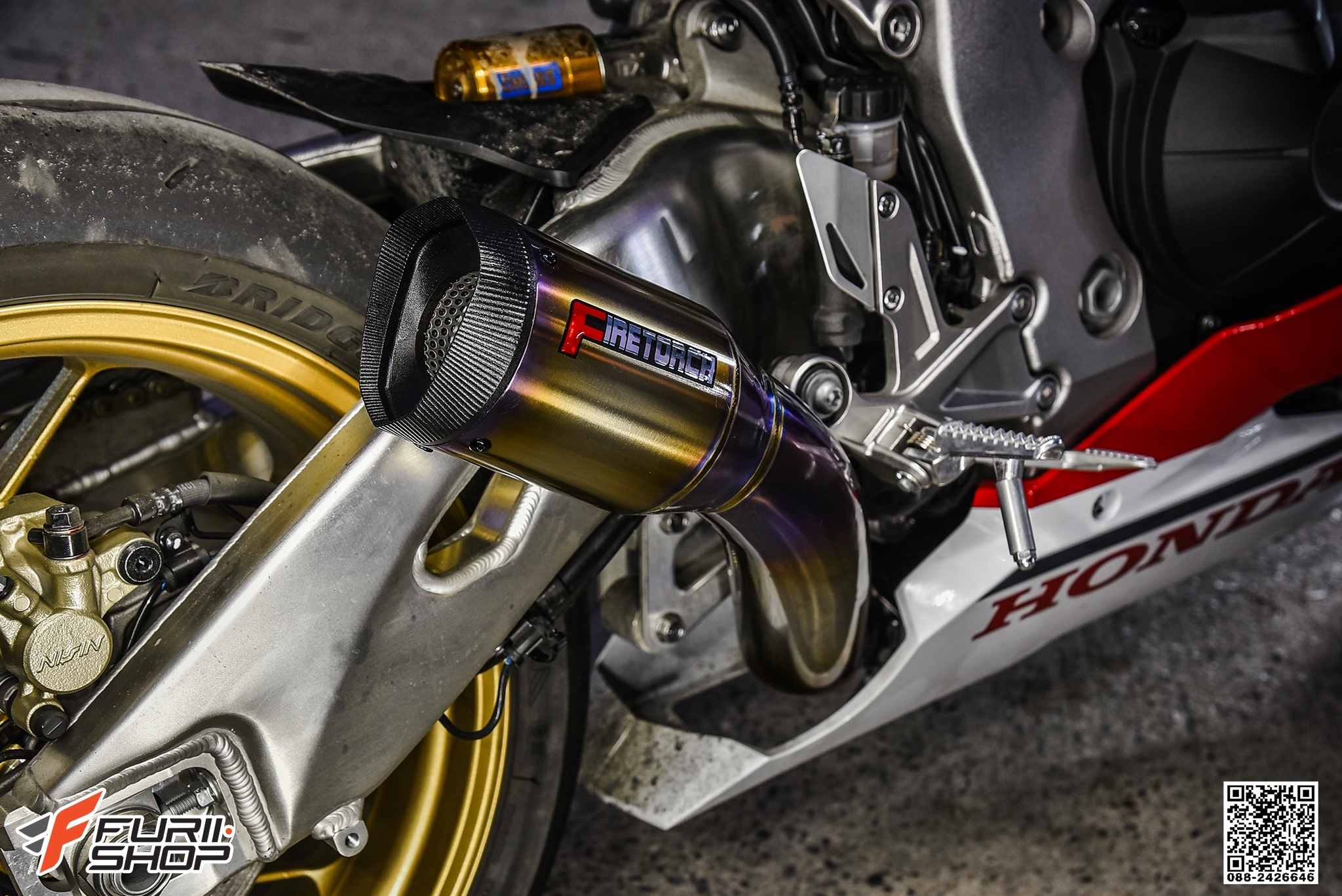 ท่อมอเตอร์ไซค์ FIRETORCH SLIP-ON FOR HONDA CBR1000RR 2017 ท่อแต่ง ท่อสูตร ท่อบิ๊กไบค์ ท่อBigbike ท่อไอเสีย