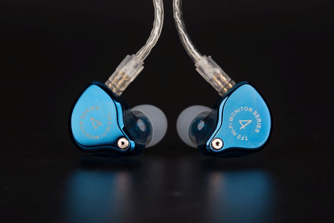 ขายหูฟัง TFZ Series 4 หูฟังแบบไดรเวอร์ Graphene 12mm เสียงร้องหวานขึ้น