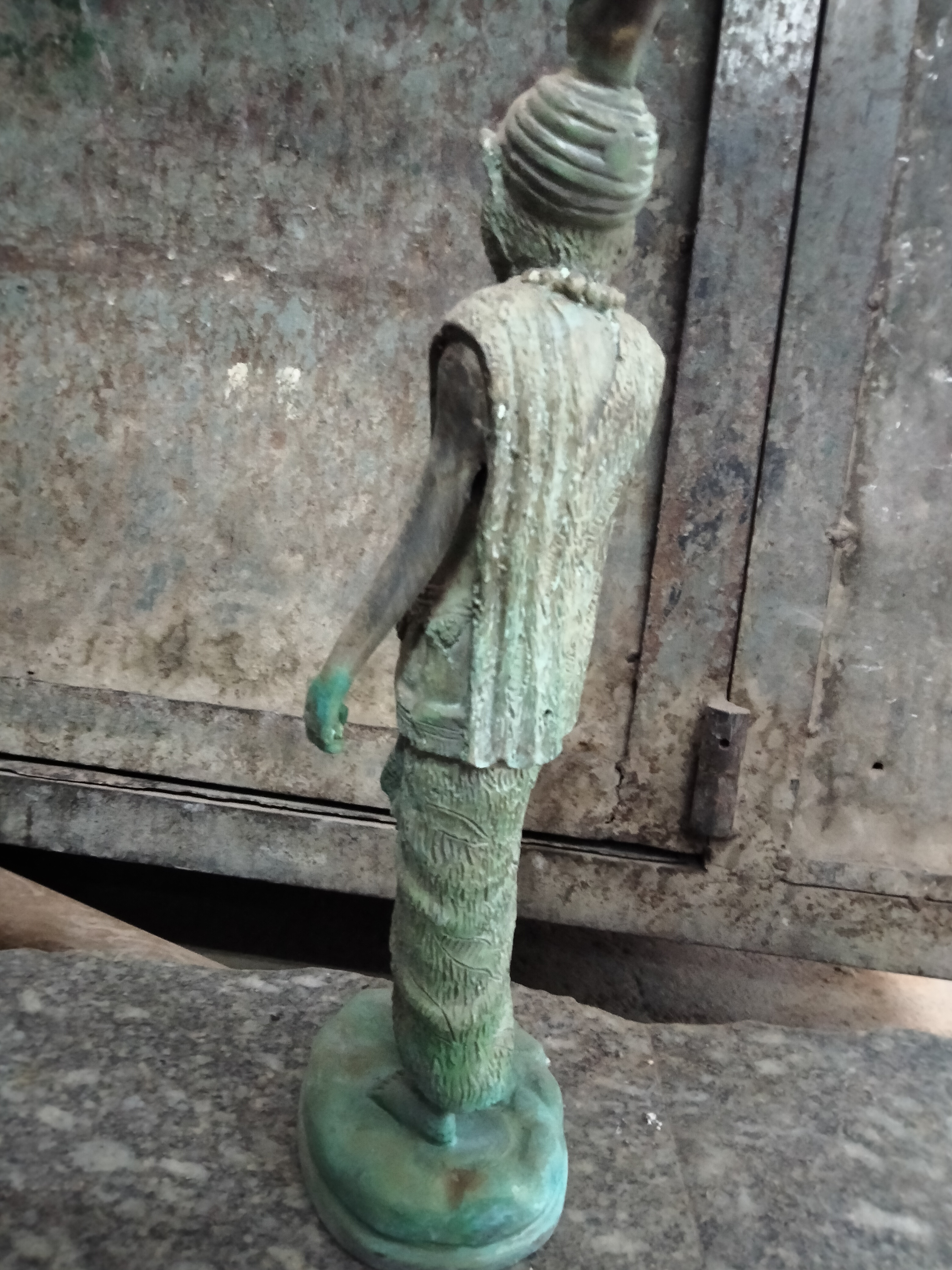 ปู่เจ้าสมิงพราย รูปหล่อทองเหลืองกัดสี ปางยืนไม้เท้า .....!!!