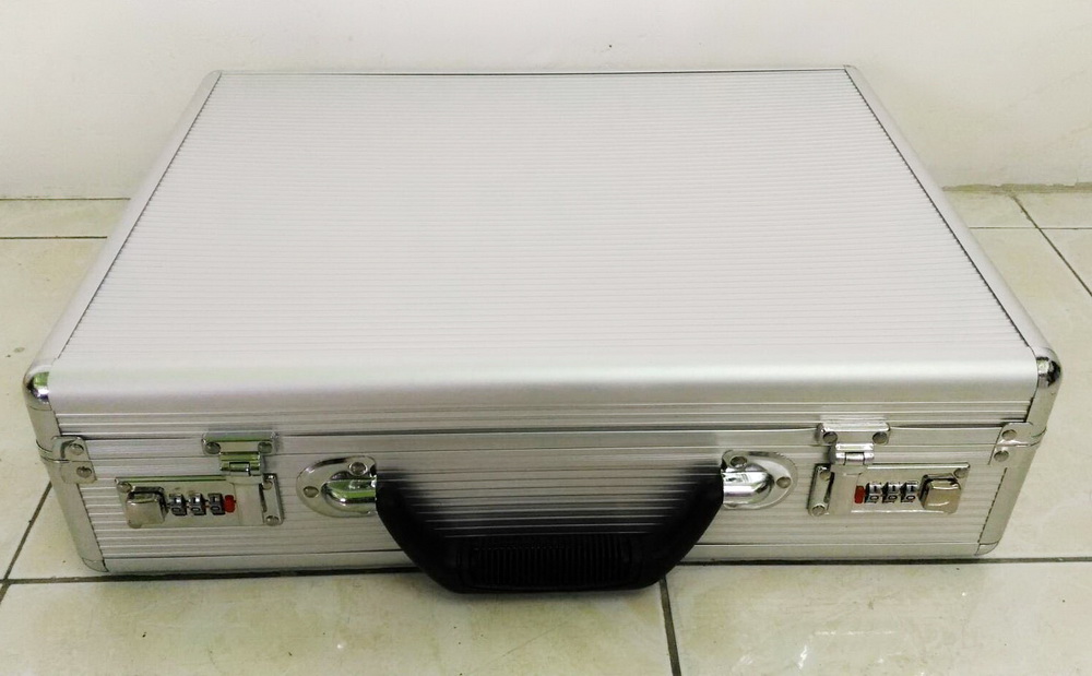 กล่องกระเป๋าอลูมิเนียม 32x42x12