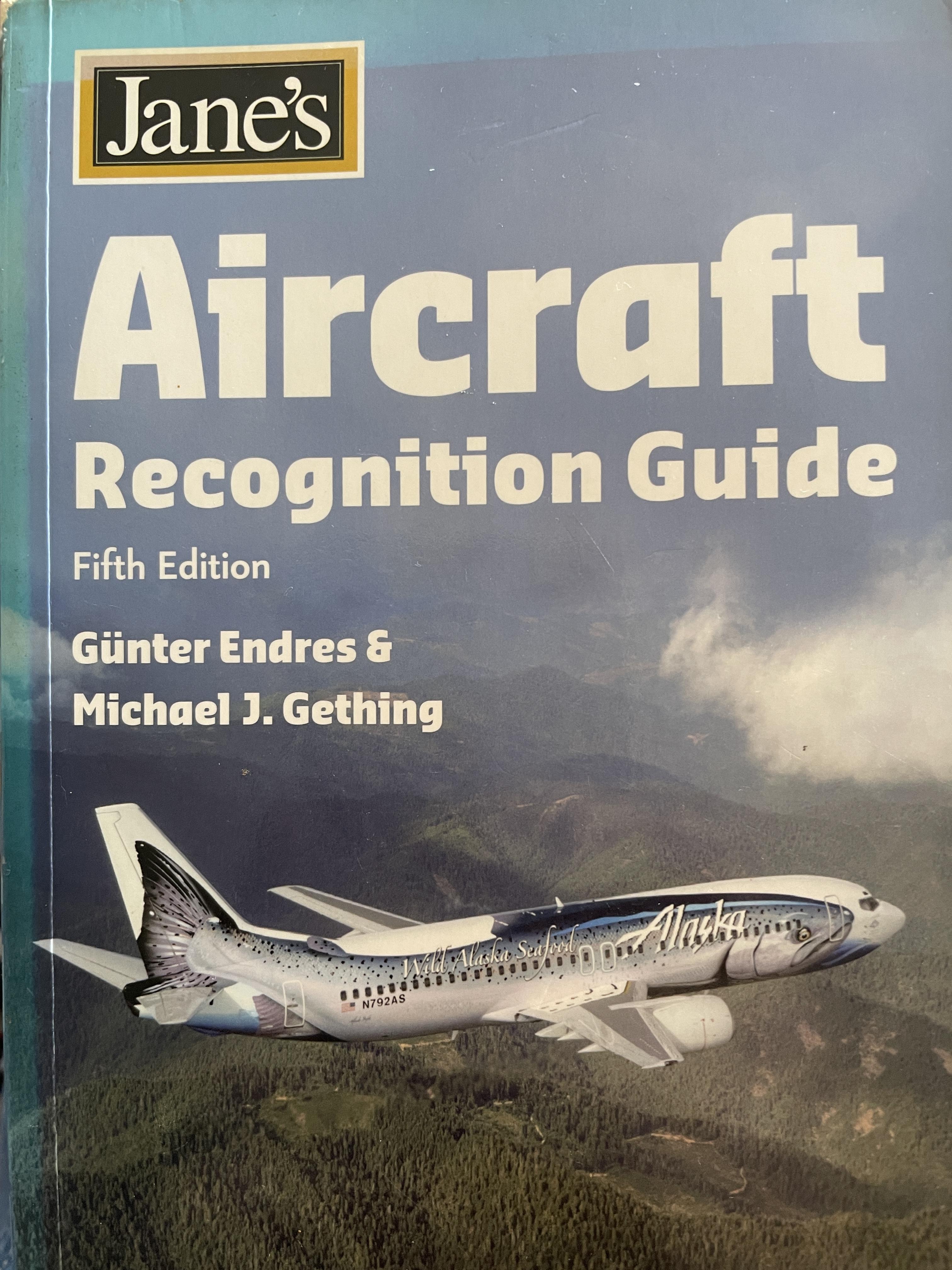 Aircraft. Recognition Guide. พิมพ์ครั้งที่ 5 5,500 กรัม