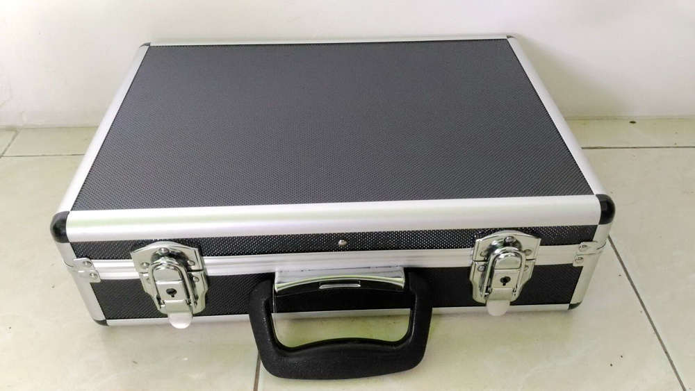 กล่องอลูมิเนียม 28x38x11