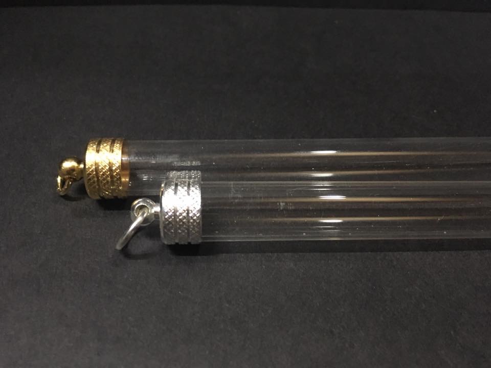 มีดแทงหยวก ผลิตโดยช่างที่มีประสบการณ์กว่า 15 ปี จับถนัด ใบมีดอย่างดี ด้ามไม้ทำจากไม้แท้ไม่จกตา