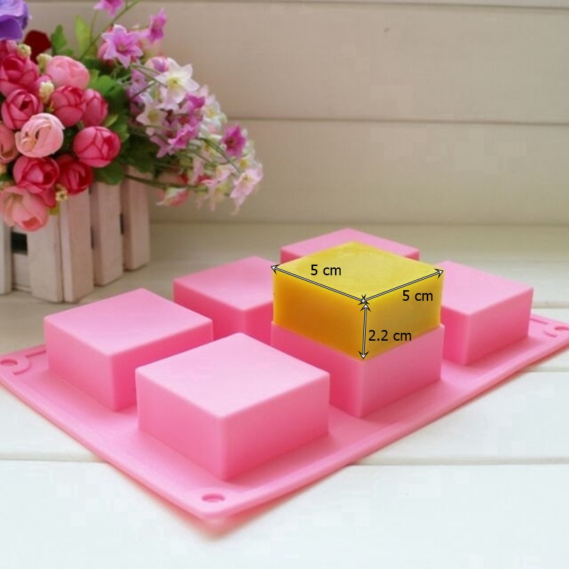 แม่พิมพซิลิโคนสีเหลี่ยม 6 ช่อง ทําสบู่ ขนาด 5×5 cm น้ำหนักสบู่50g