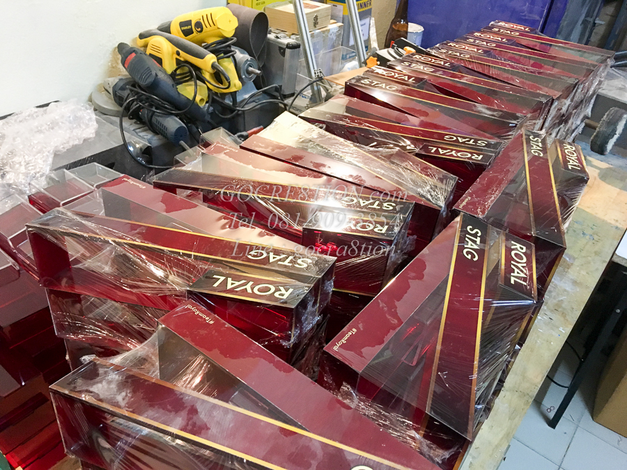 งาน อะคริลิค by GO CREATION