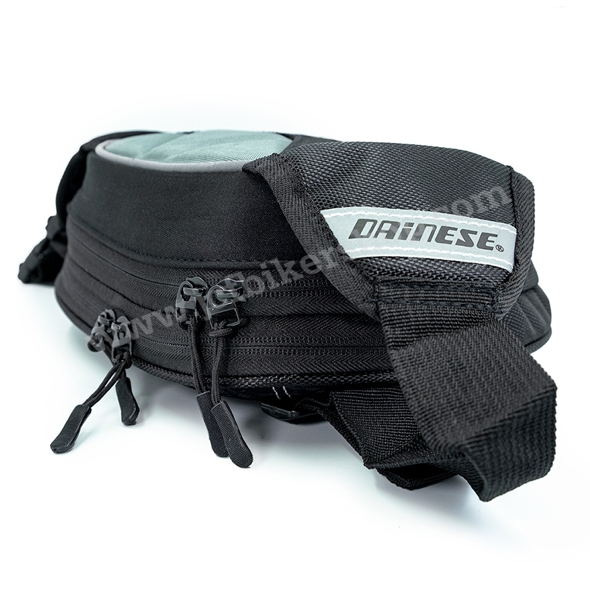 กระเป๋าคาดเอว Dainese D-Exchange เล็ก สีดำ-เทา